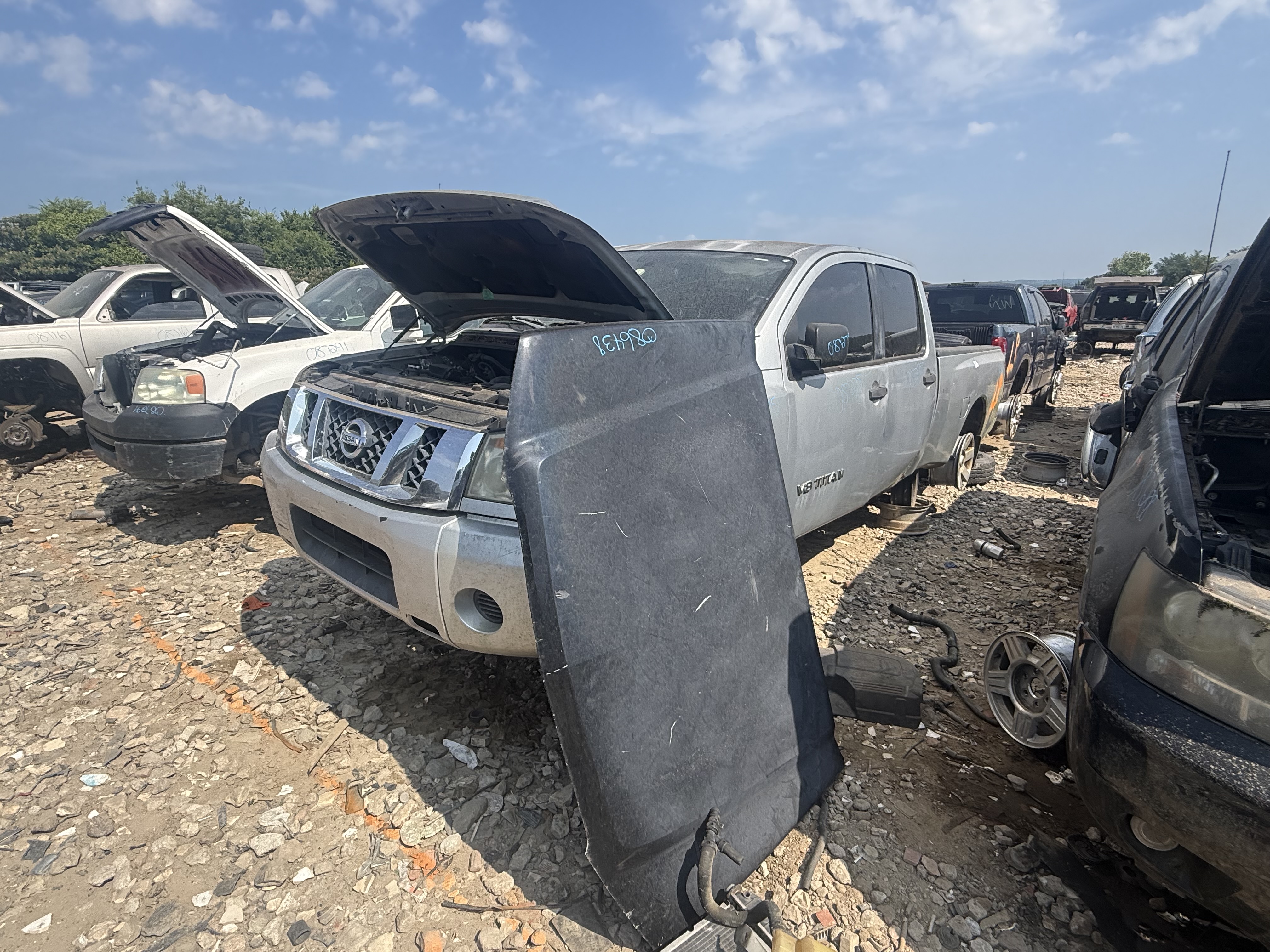 2009 NISSAN Titan
