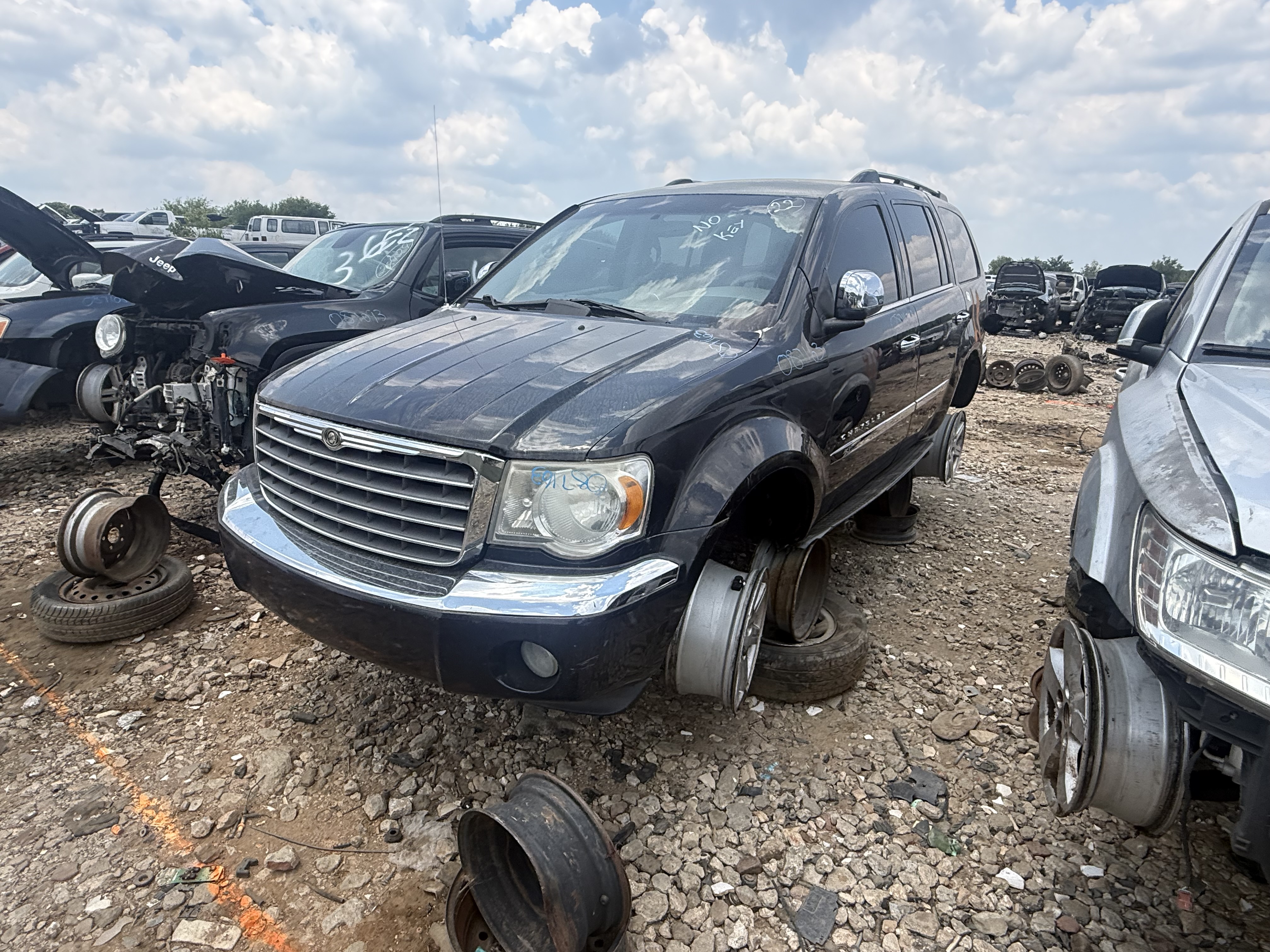 2007 CHRYSLER Aspen