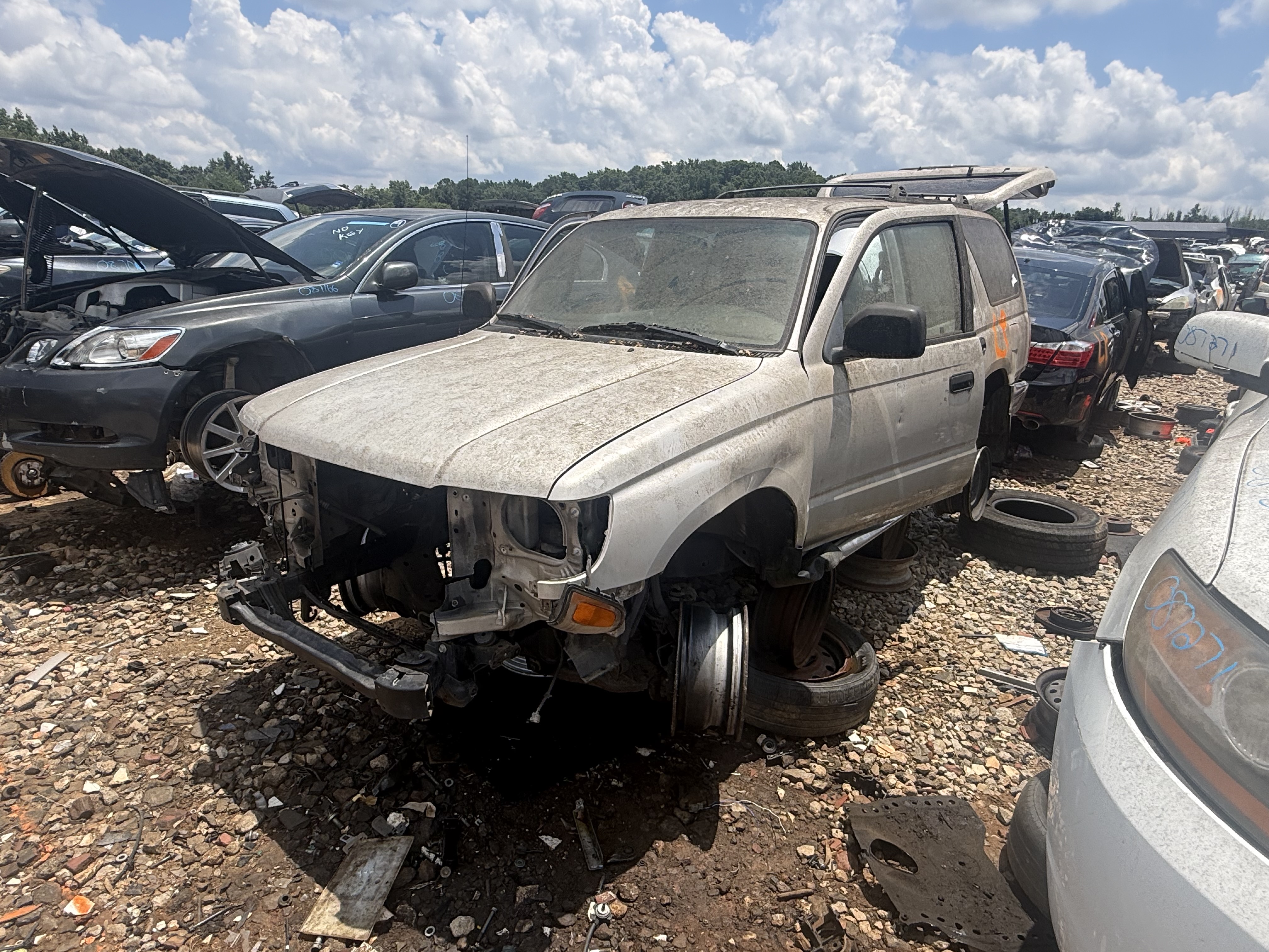 2000 TOYOTA 4Runner