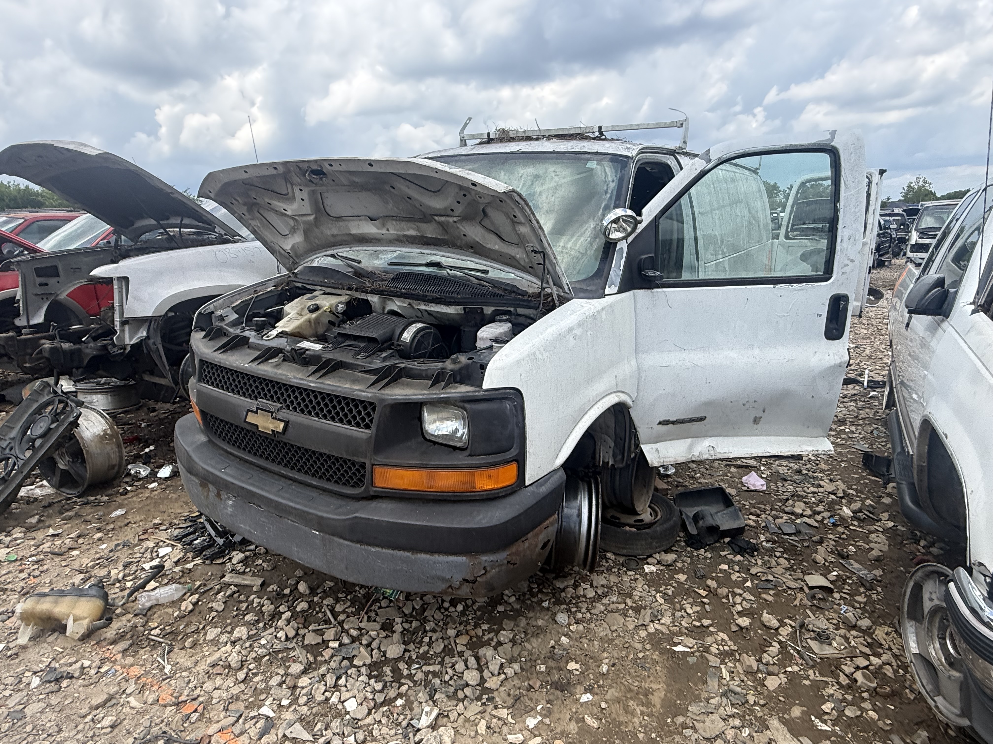 2005 CHEVROLET Express