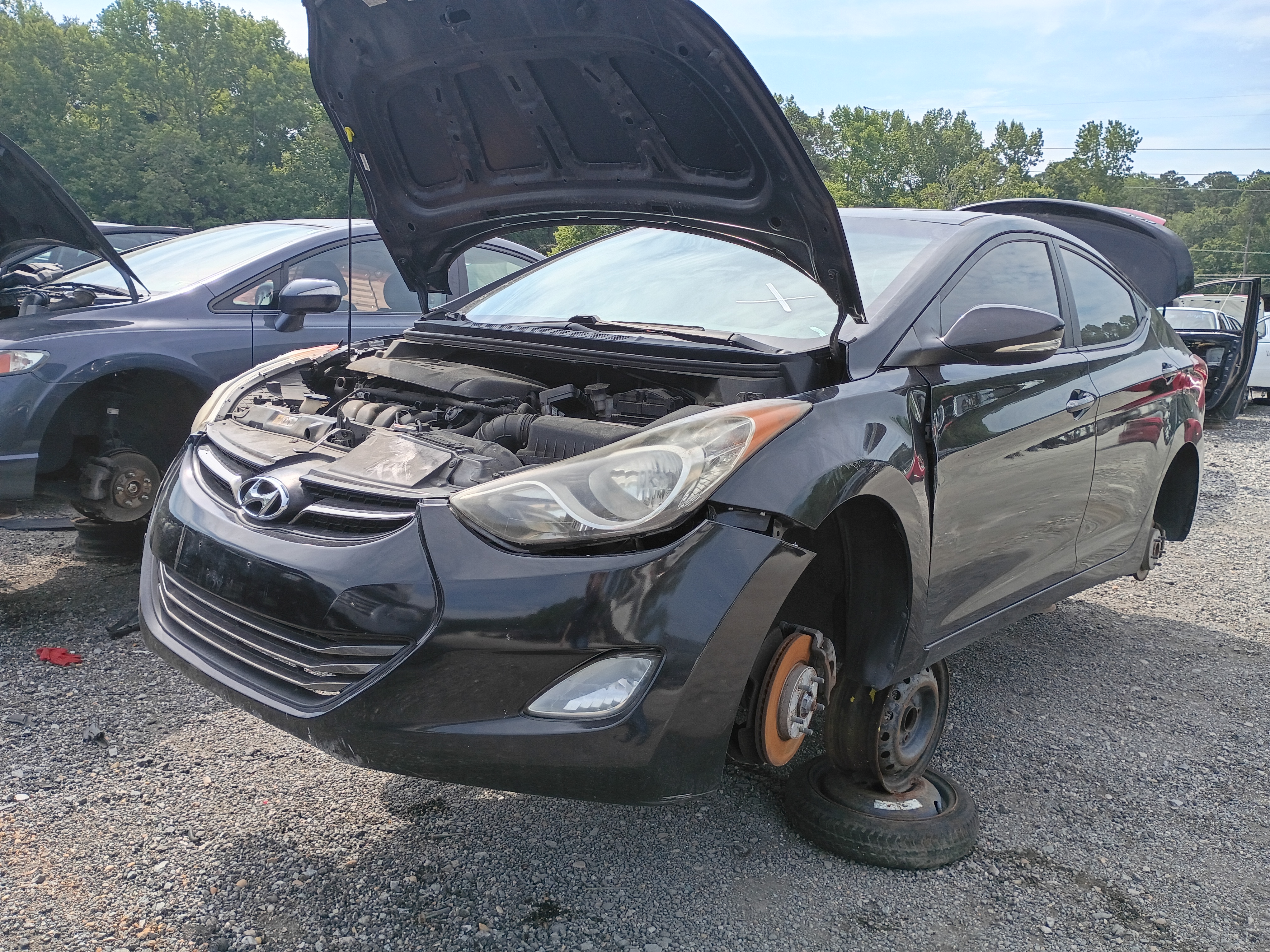 2012 HYUNDAI Elantra