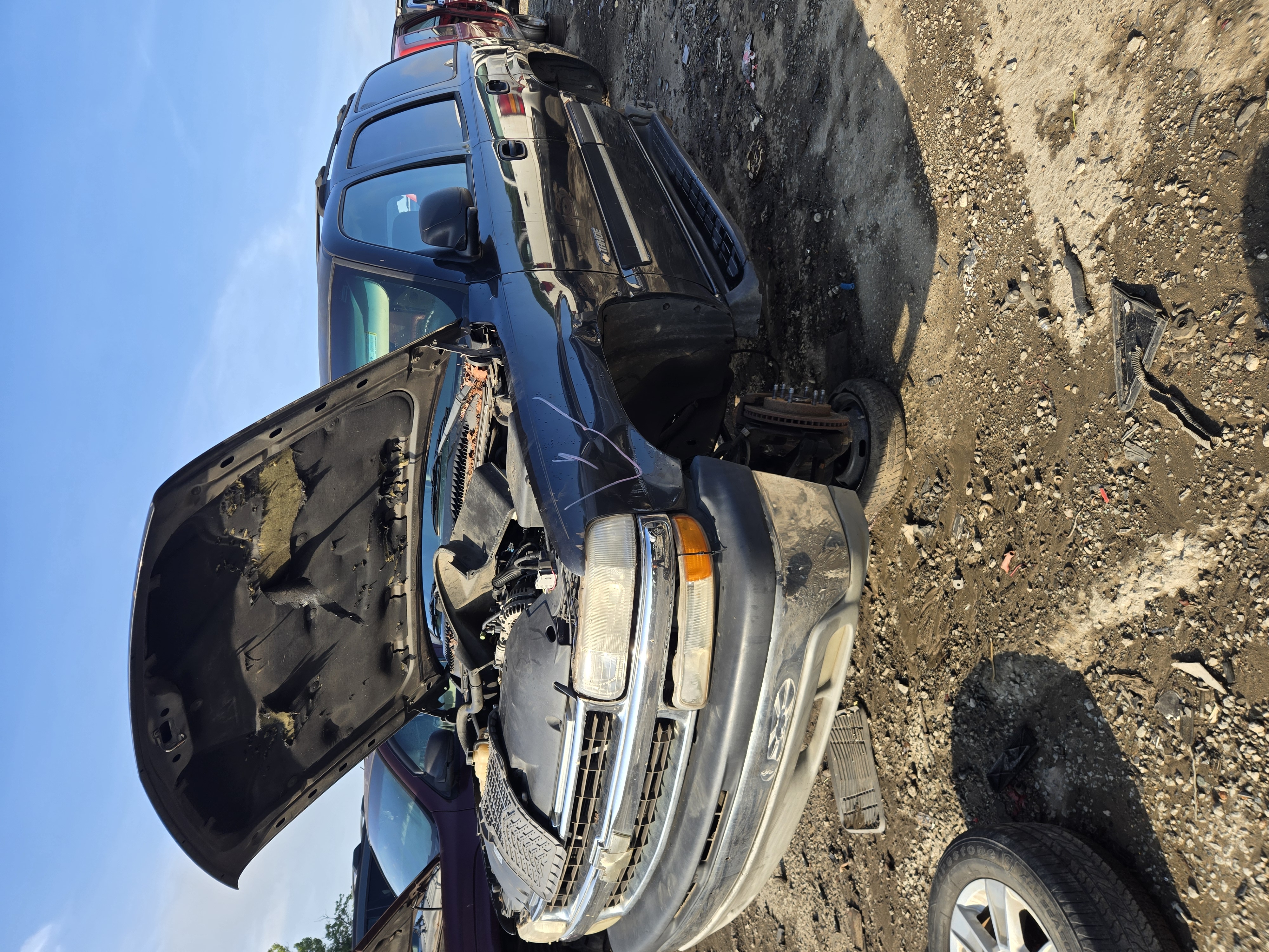 2004 CHEVROLET Tahoe