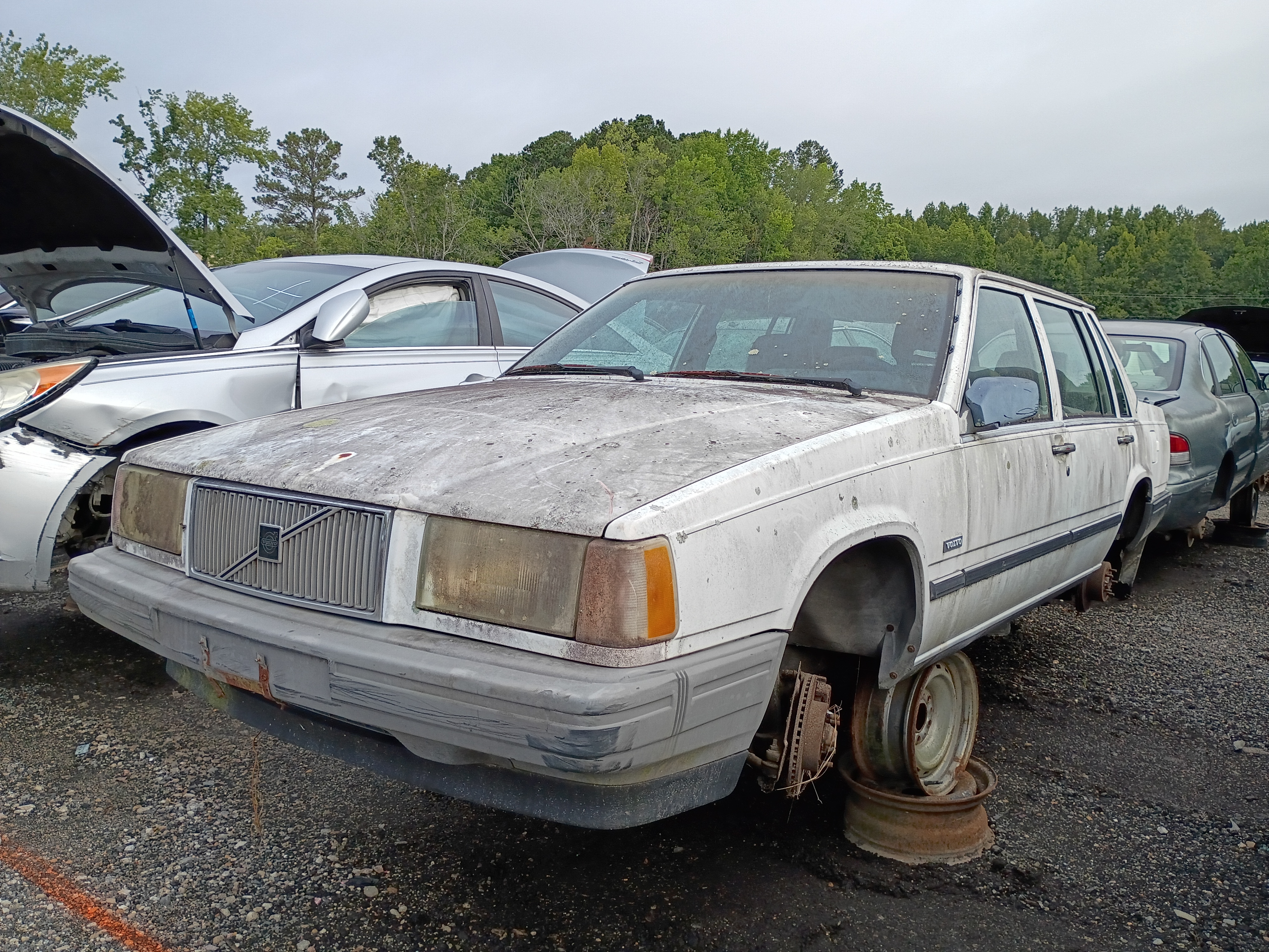 1990 VOLVO 740 Series