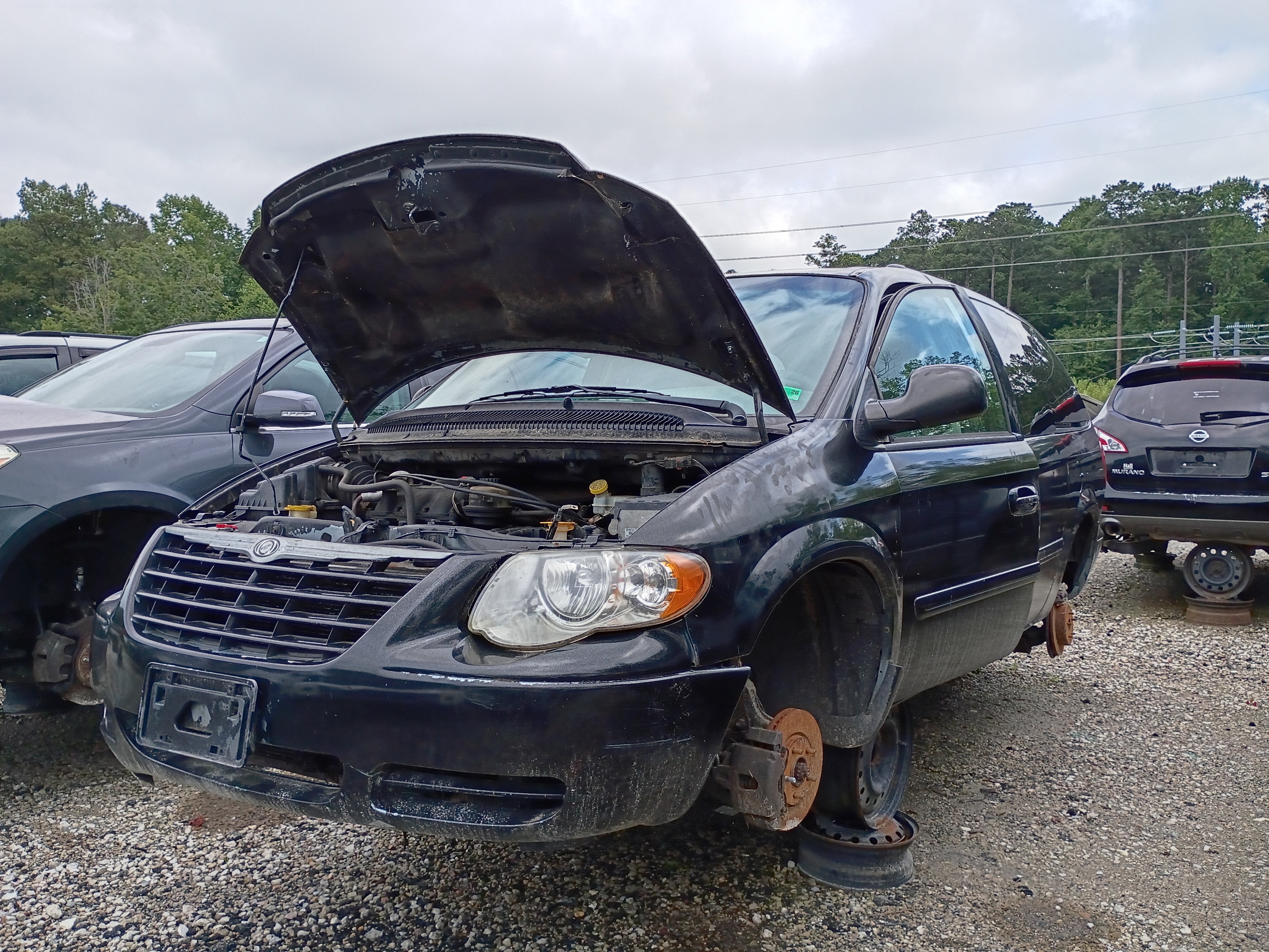 2005 CHRYSLER Town and Country