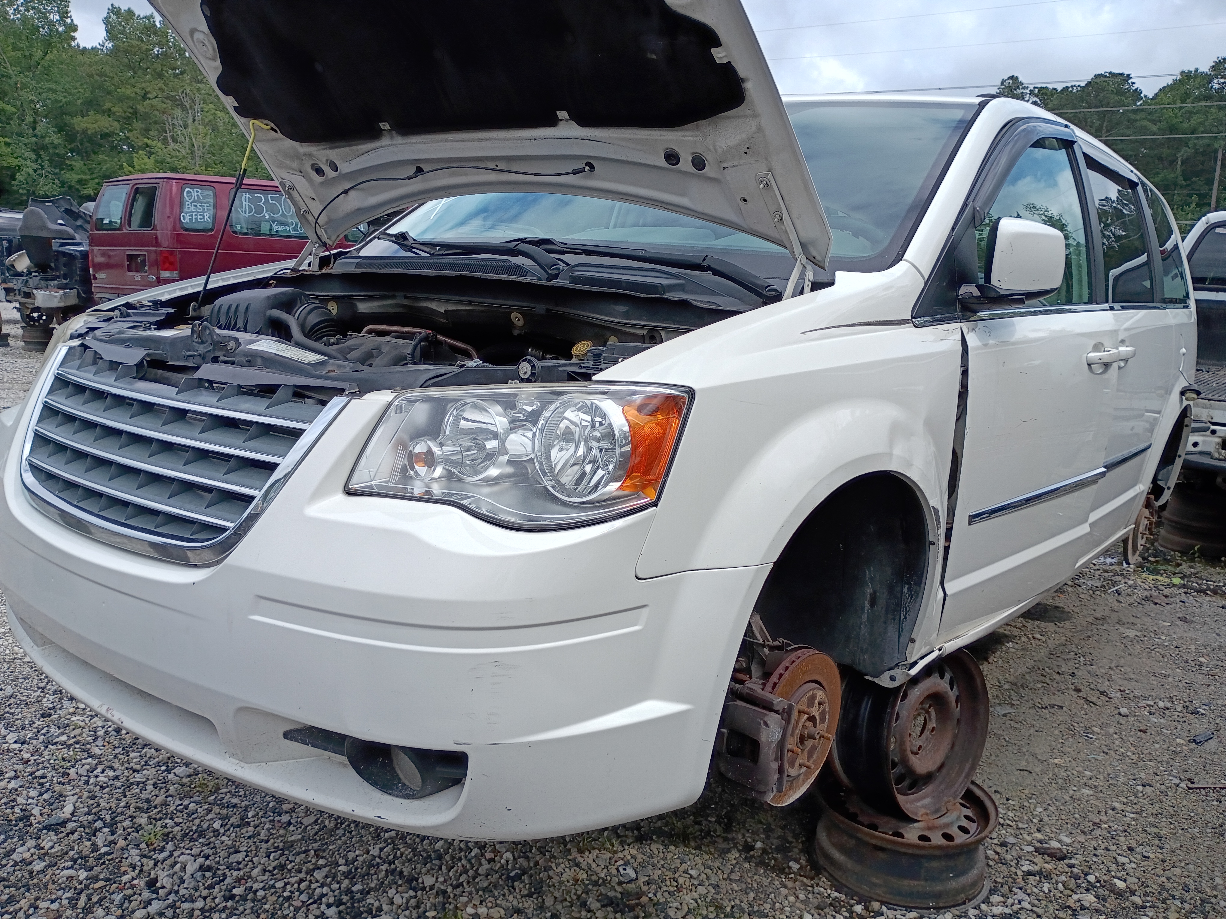 2010 CHRYSLER Town and Country