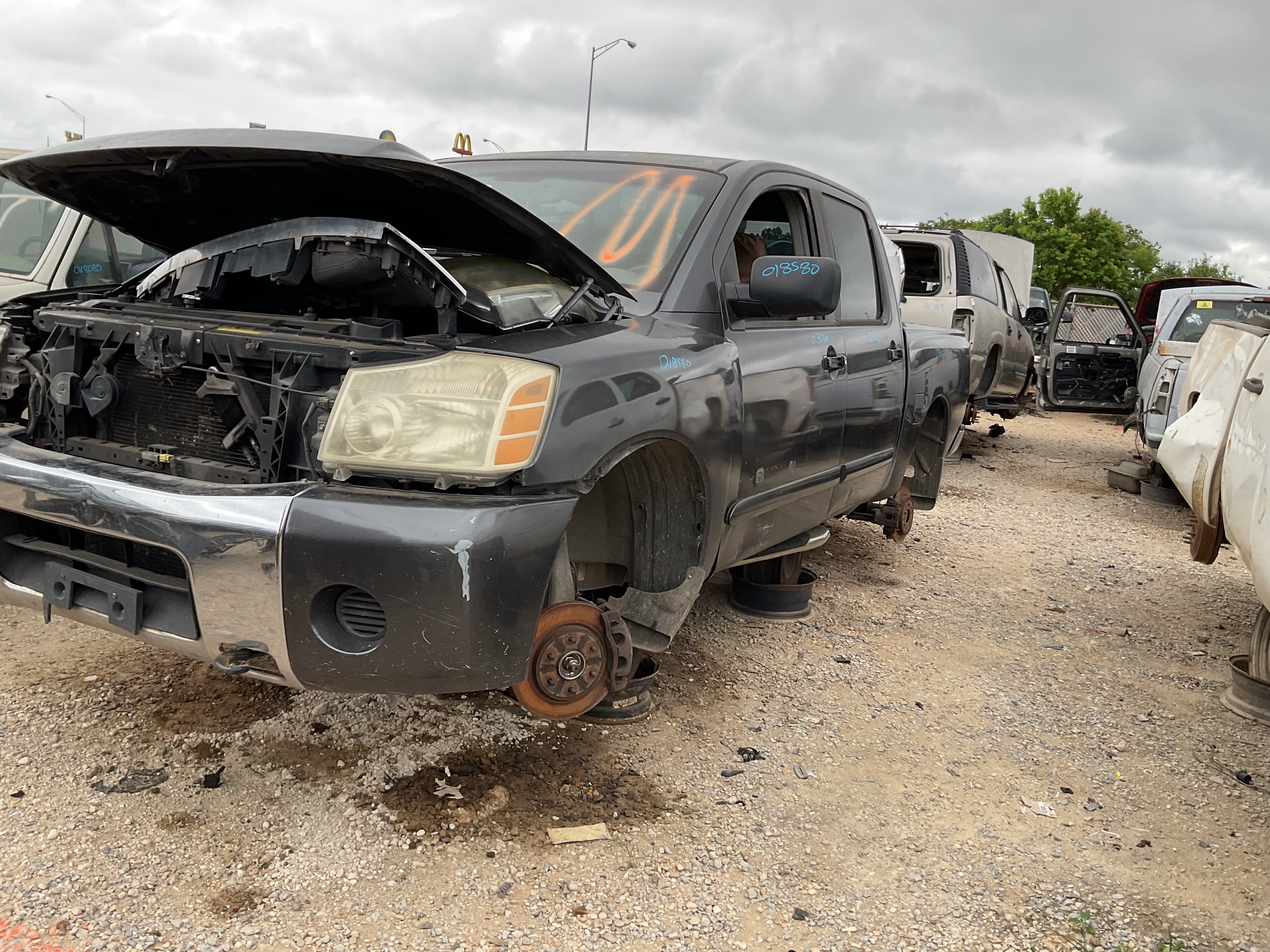 2006 NISSAN Titan