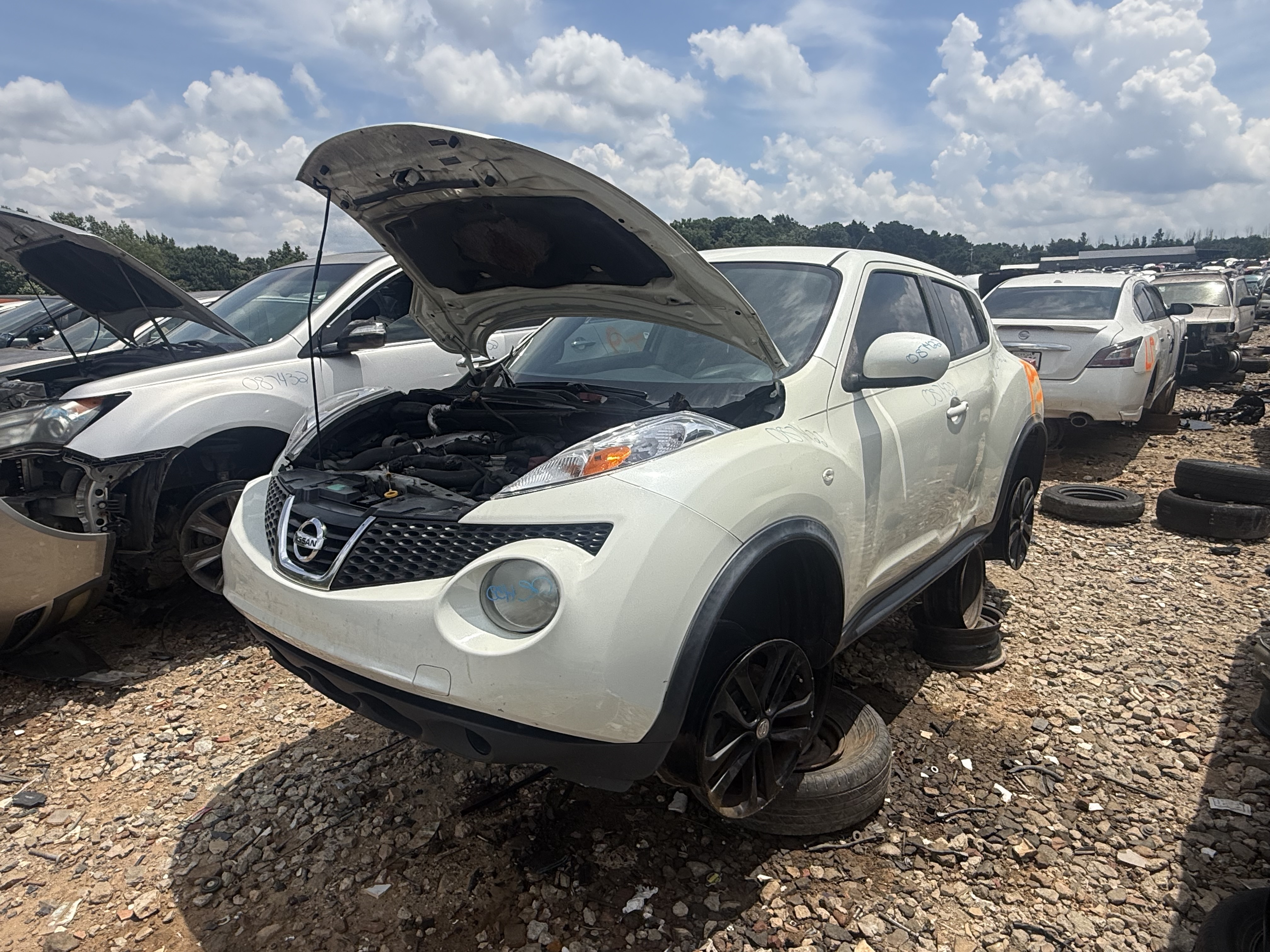 2012 NISSAN Juke