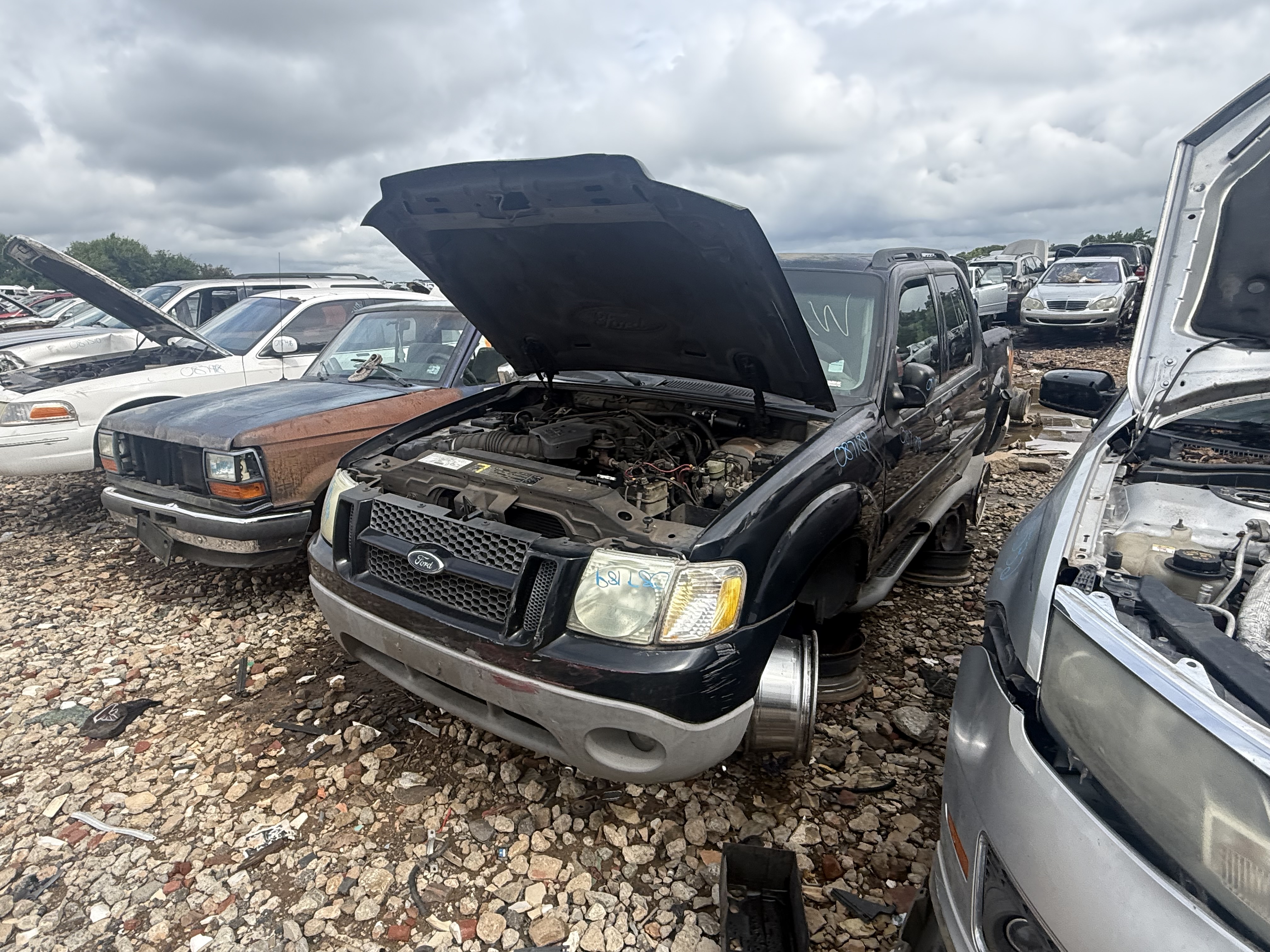2003 FORD Explorer Sport Trac