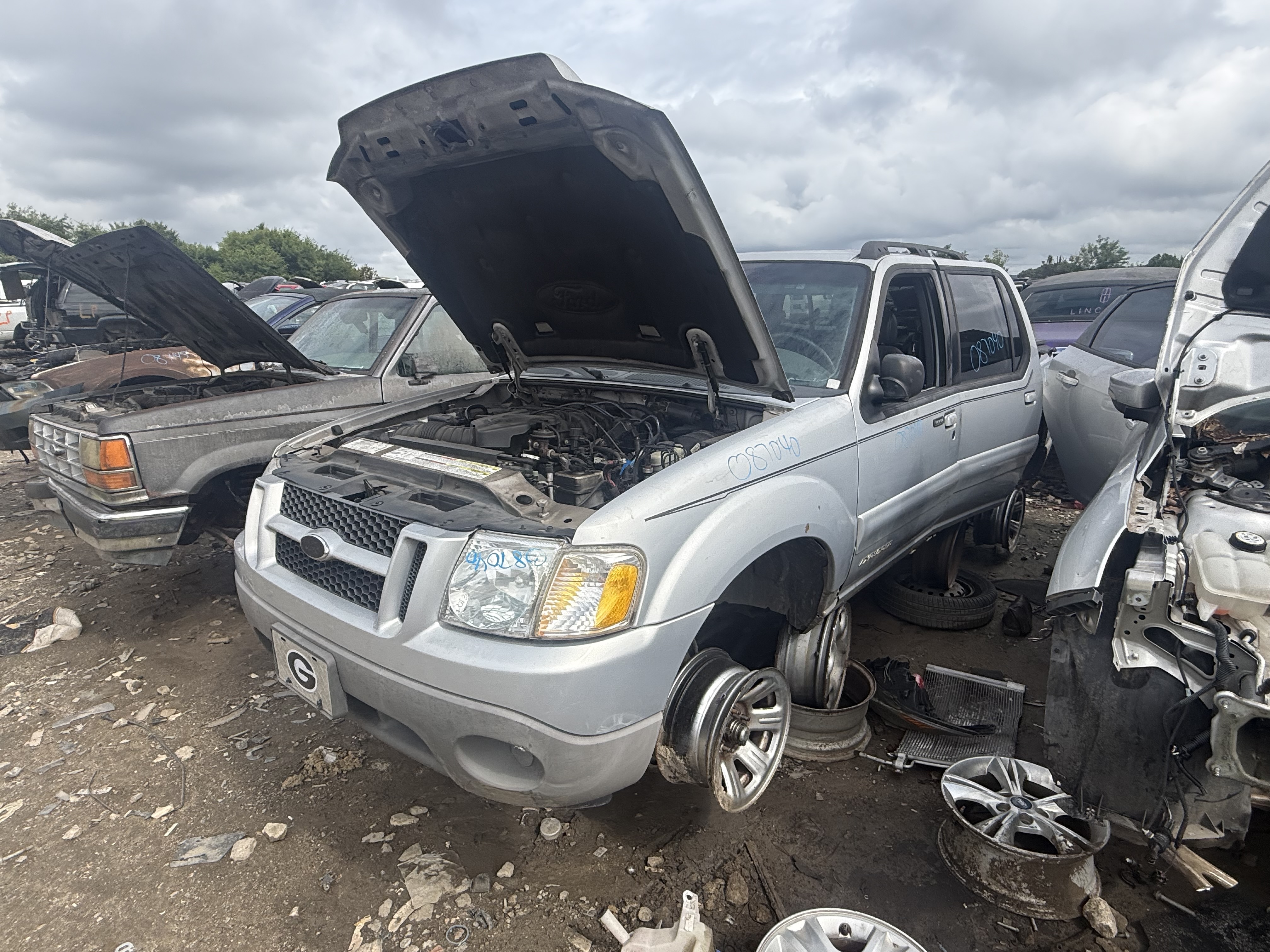 2001 FORD Explorer Sport Trac