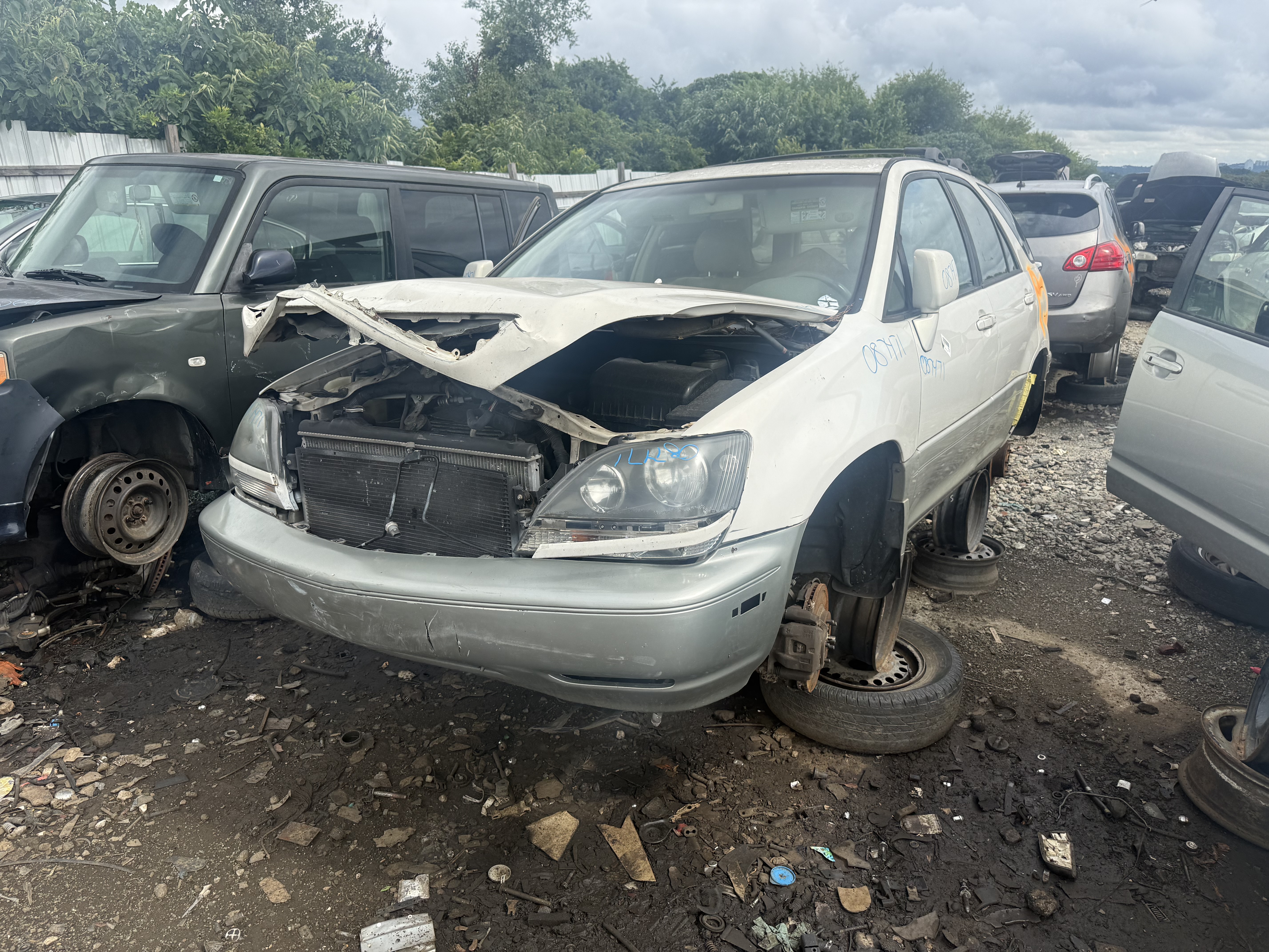 2000 LEXUS RX
