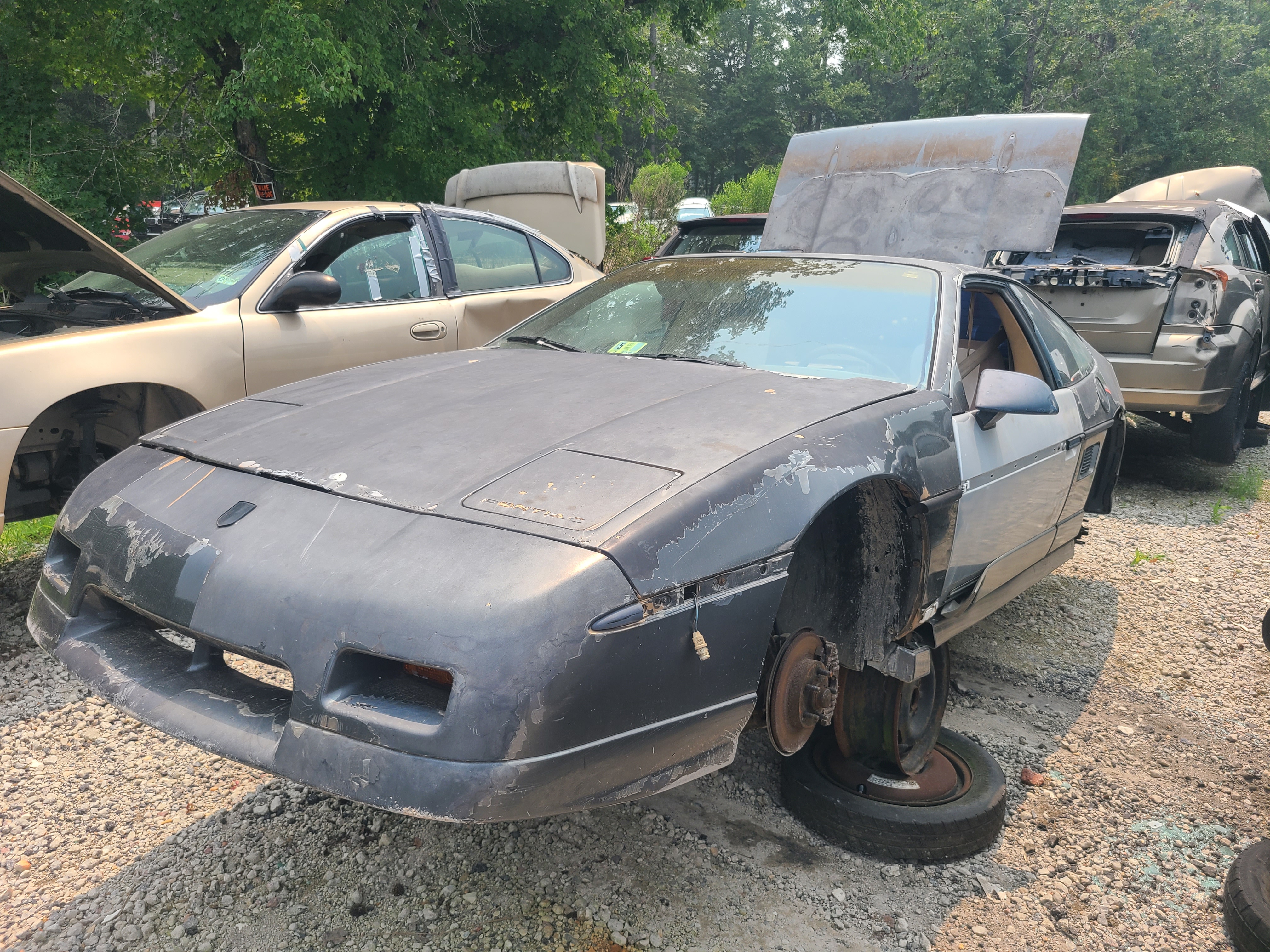 1986 PONTIAC Fiero