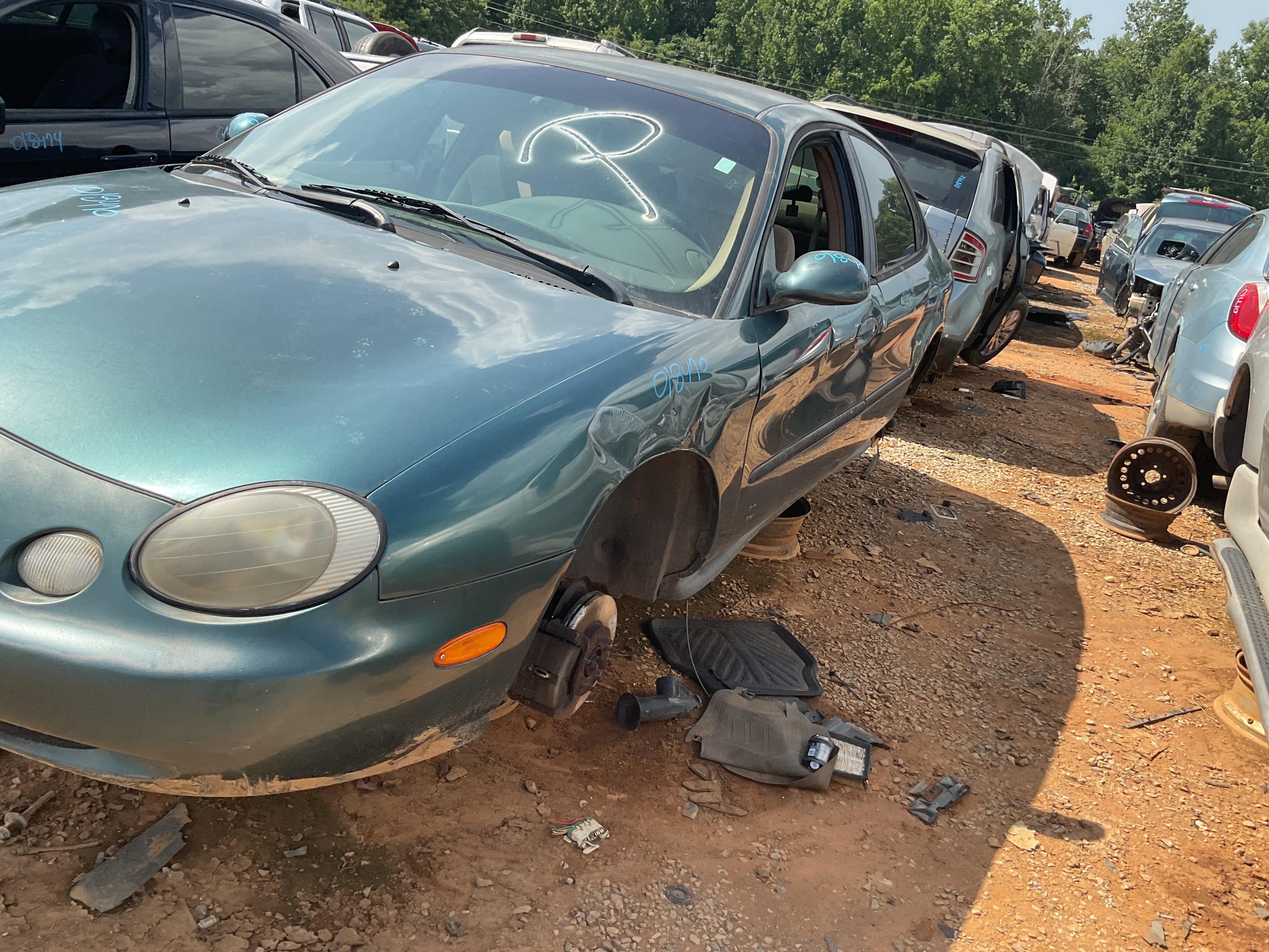 1997 FORD Taurus