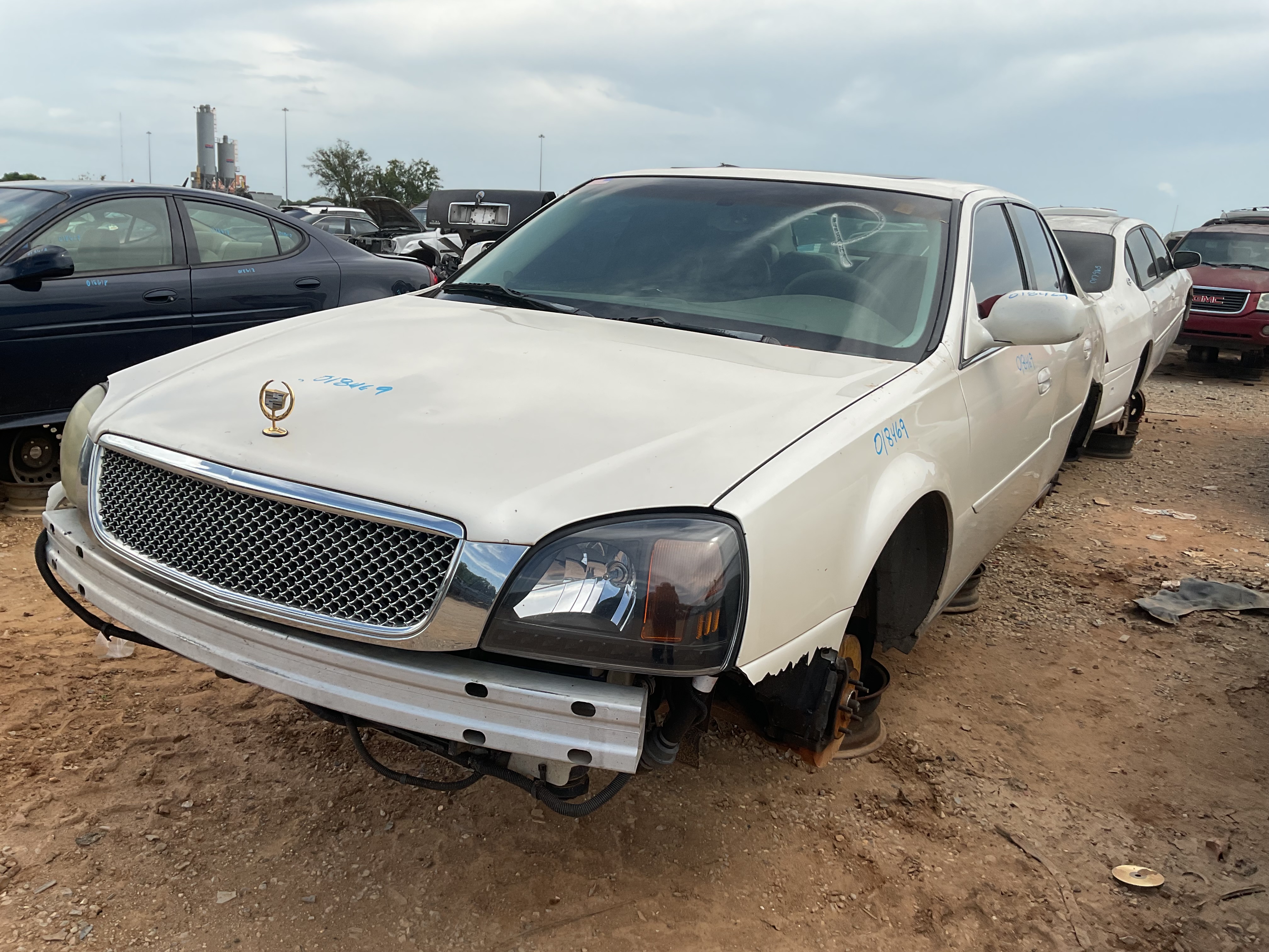 2002 CADILLAC Deville