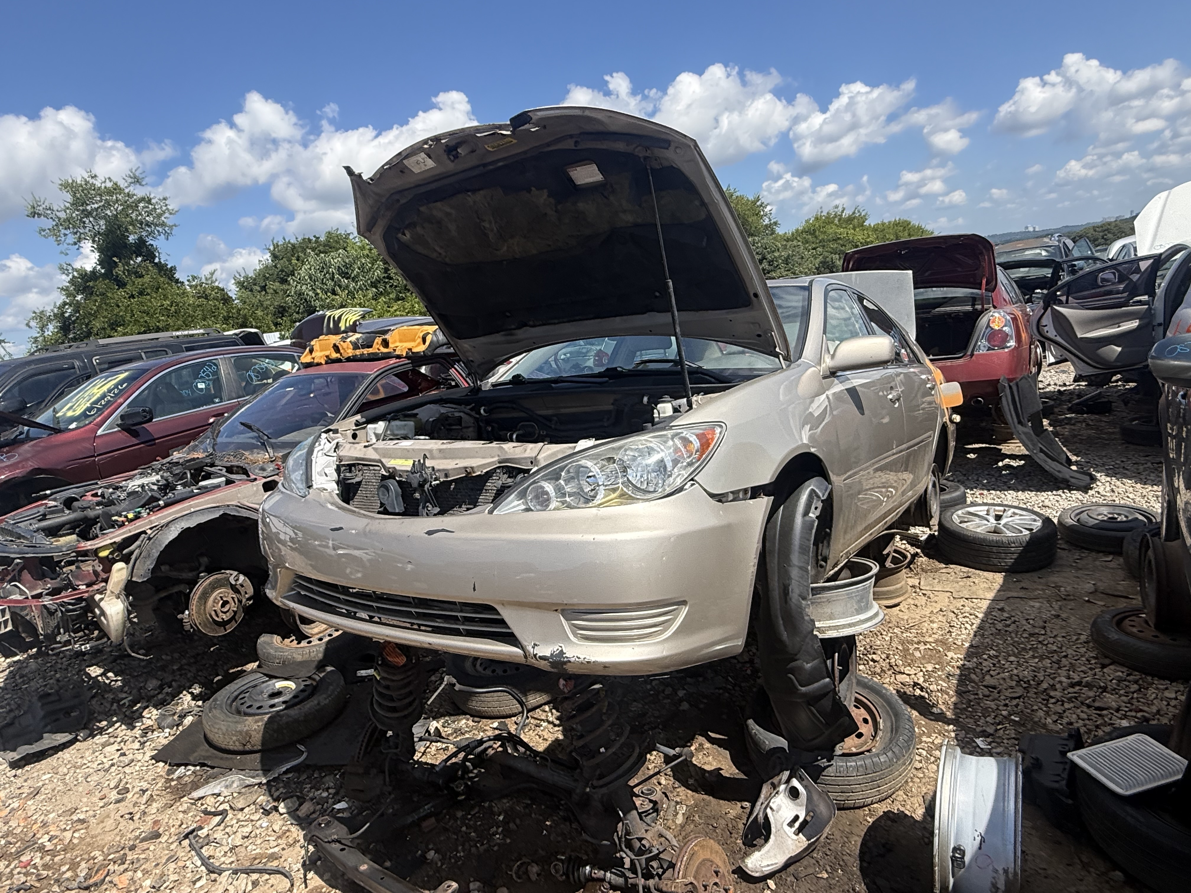 2005 TOYOTA Camry