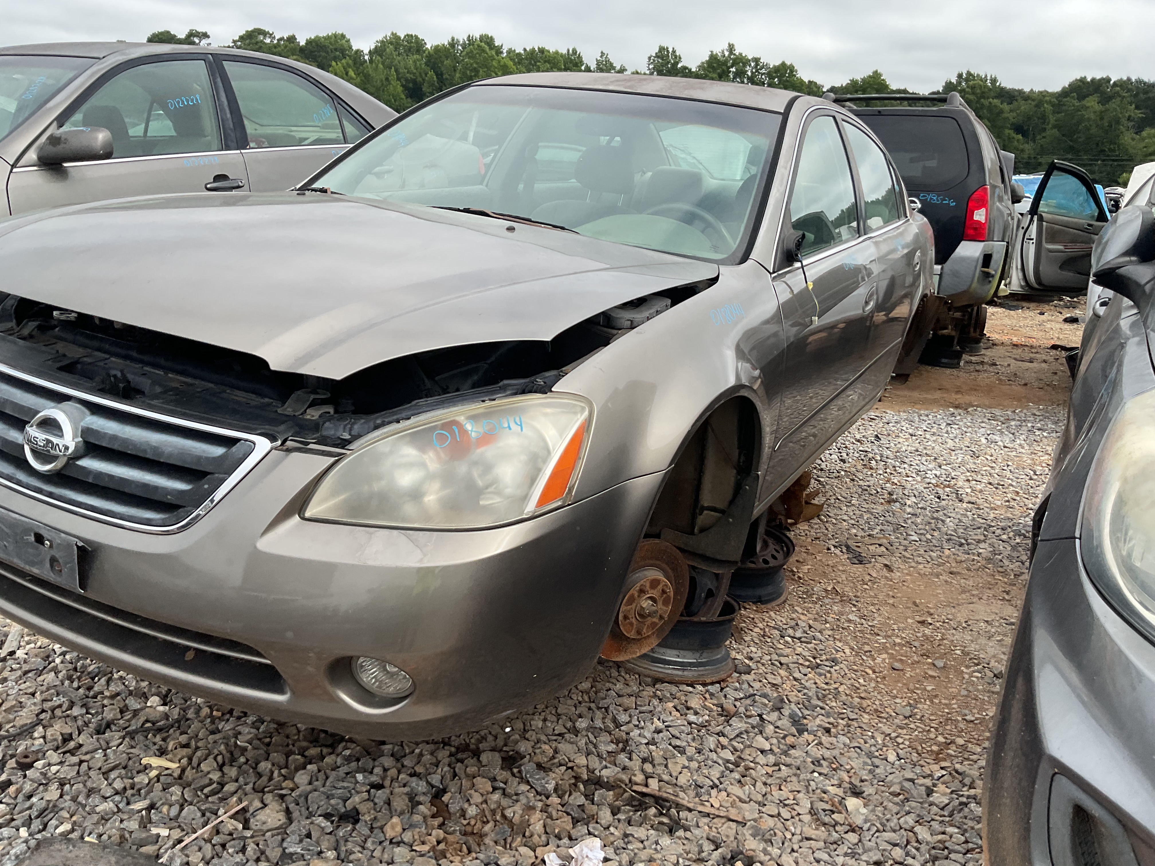 2002 NISSAN Altima