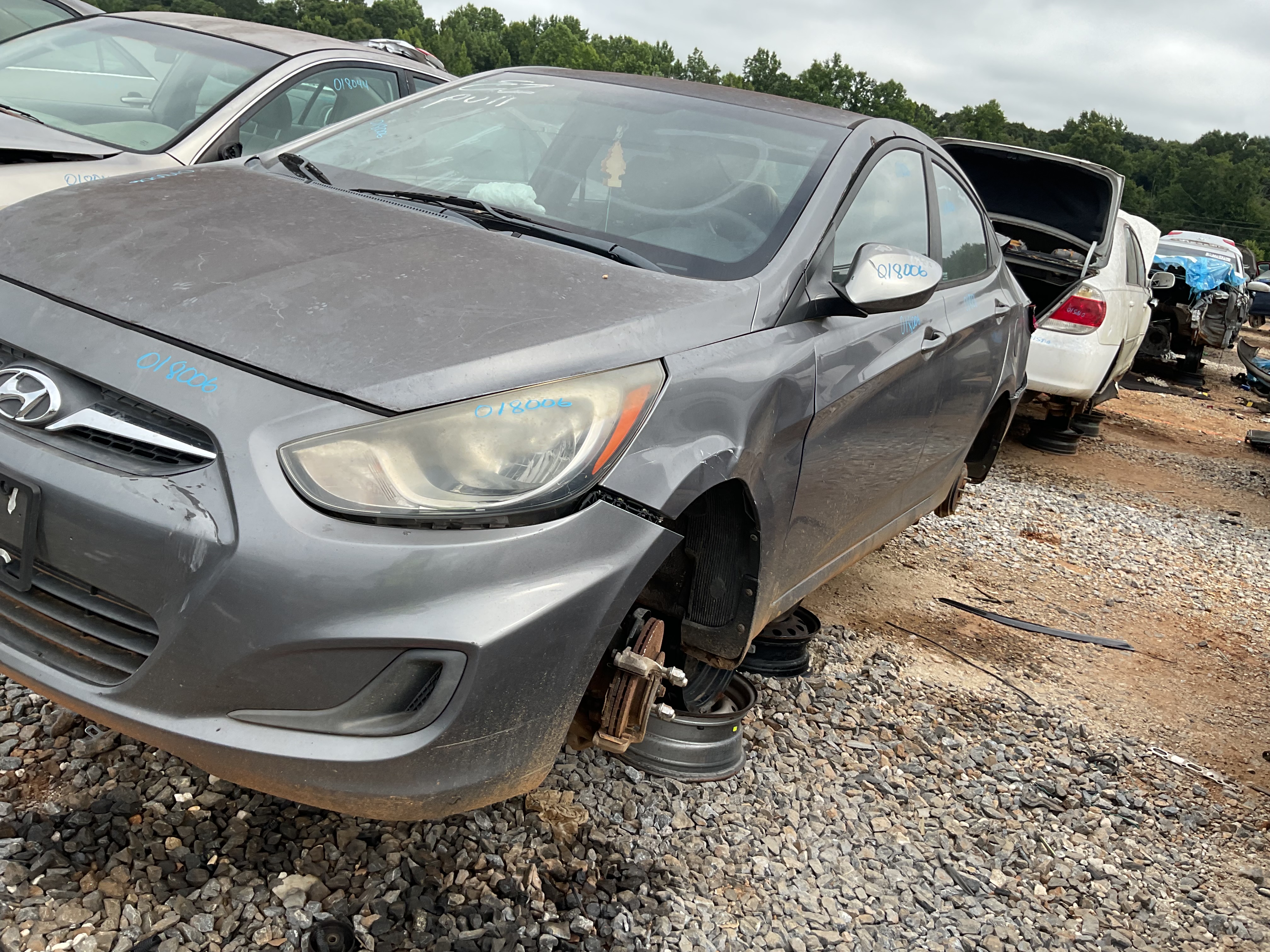 2014 HYUNDAI Accent