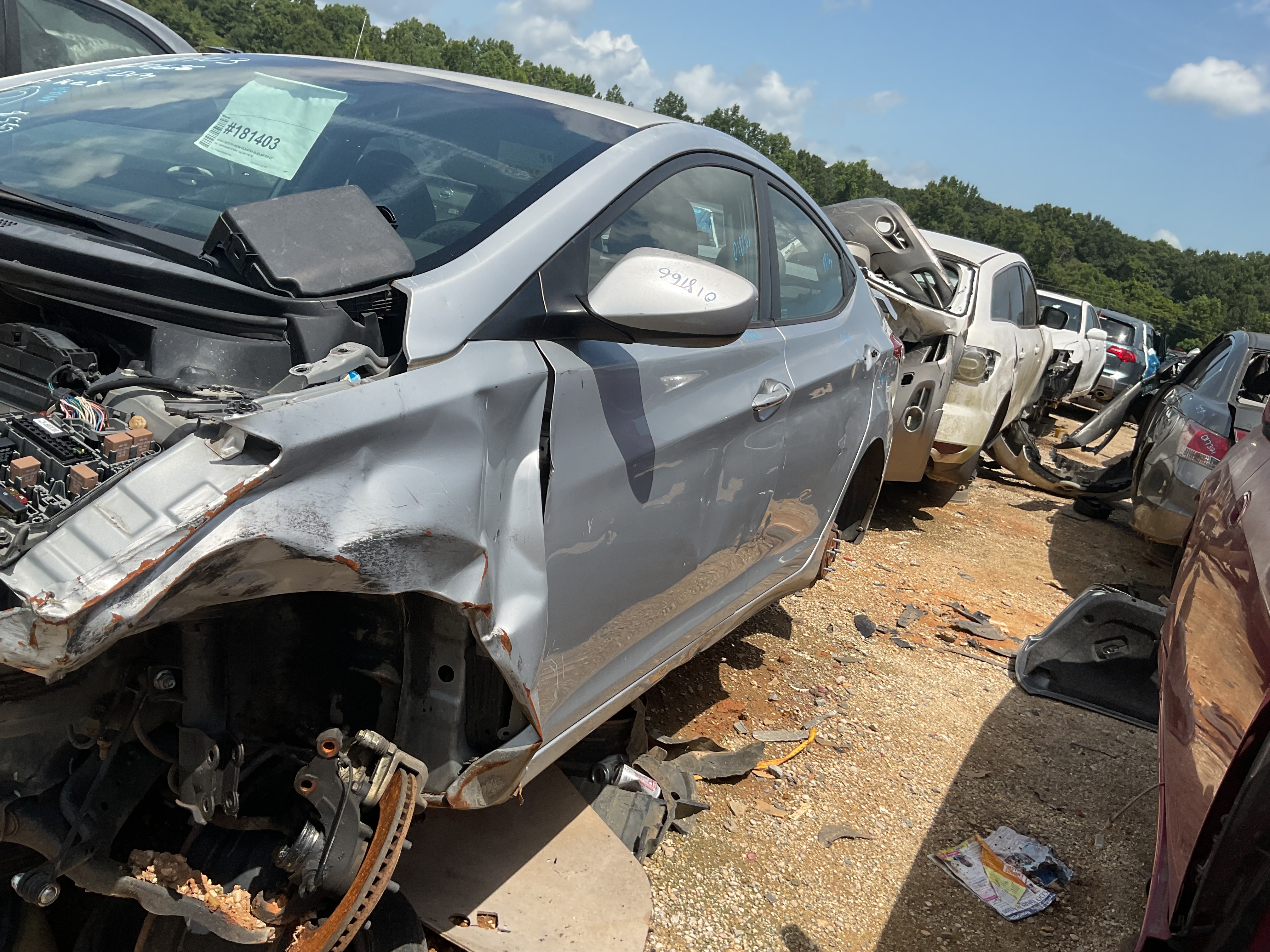 2012 HYUNDAI Elantra