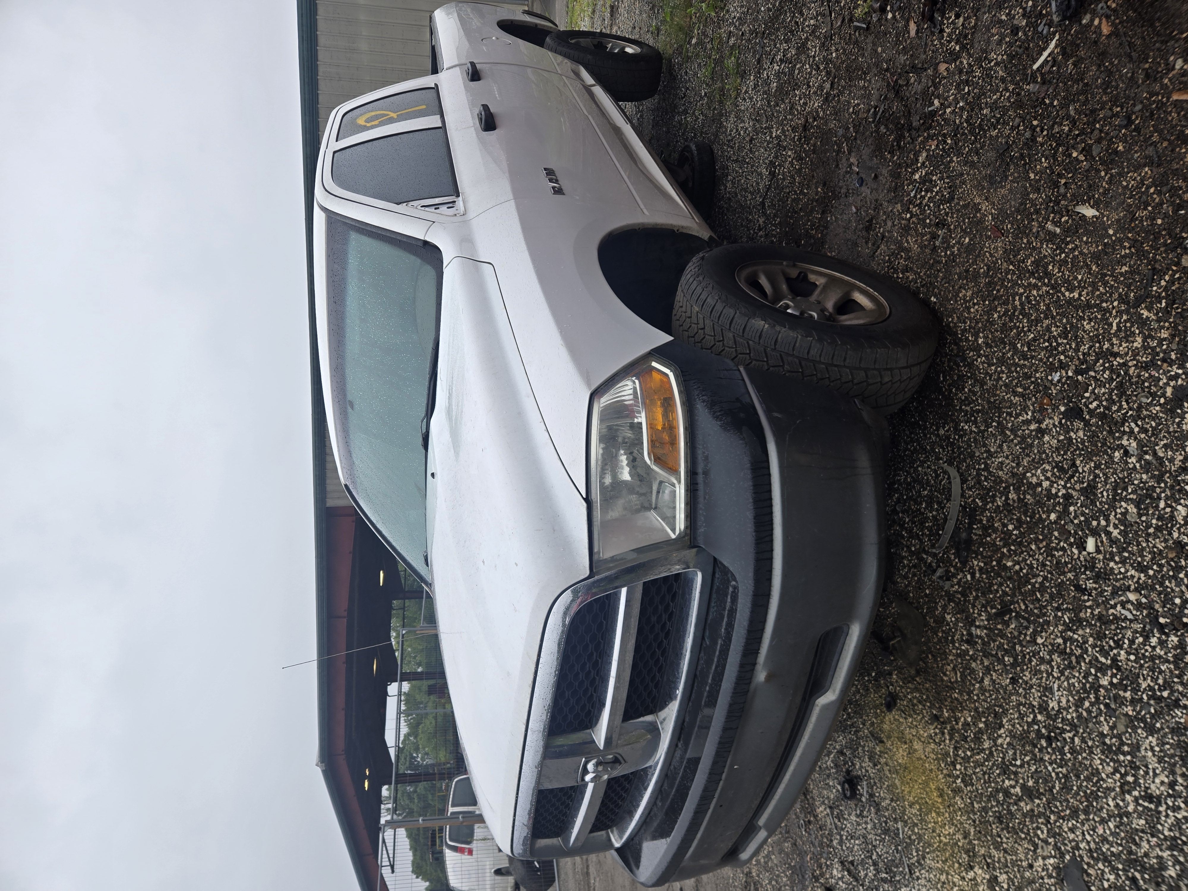2010 DODGE Ram