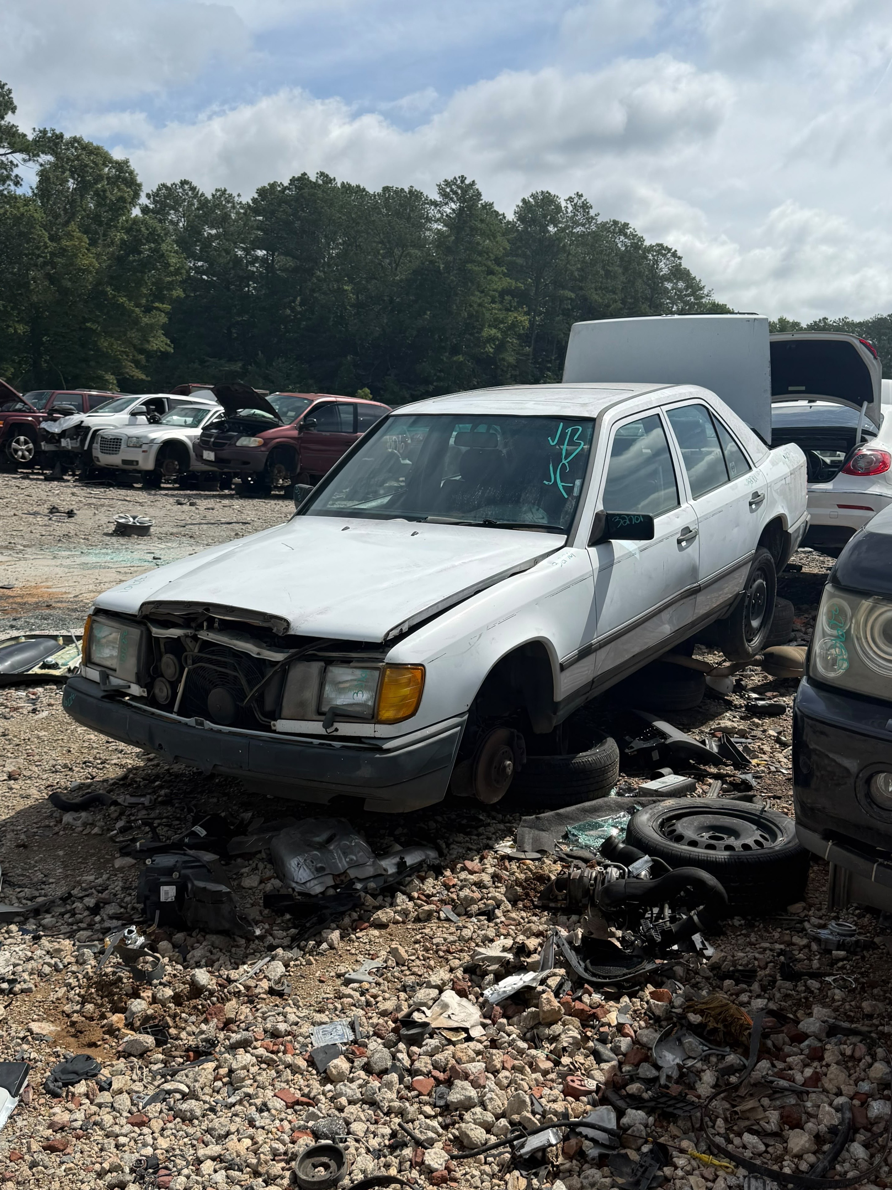 1988 MERCEDES-BENZ 300
