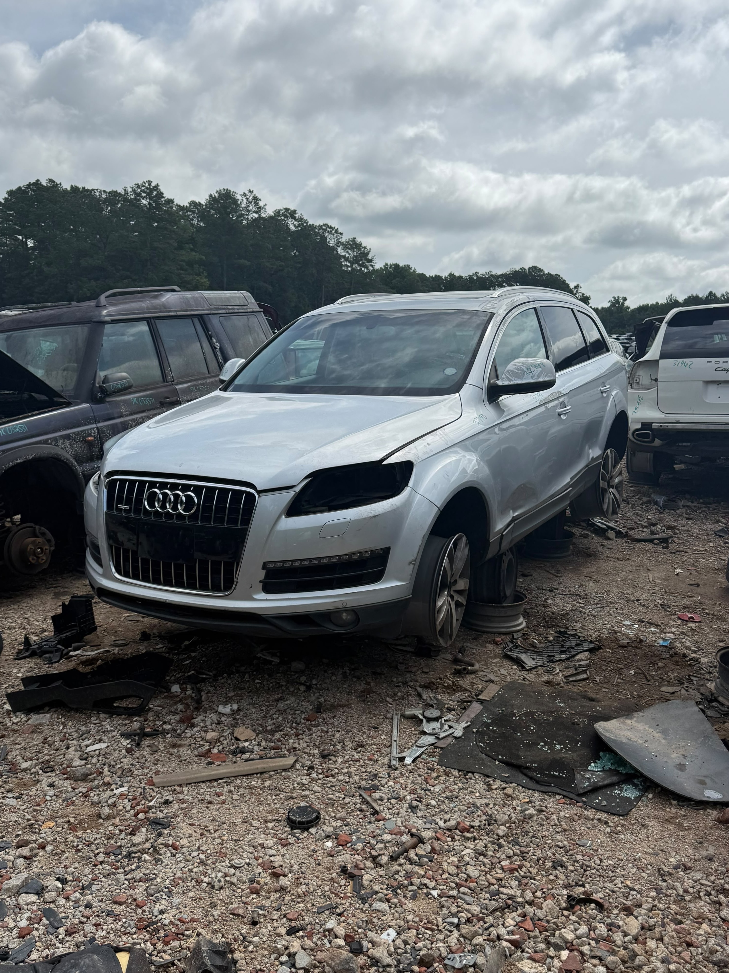 2012 AUDI Q7
