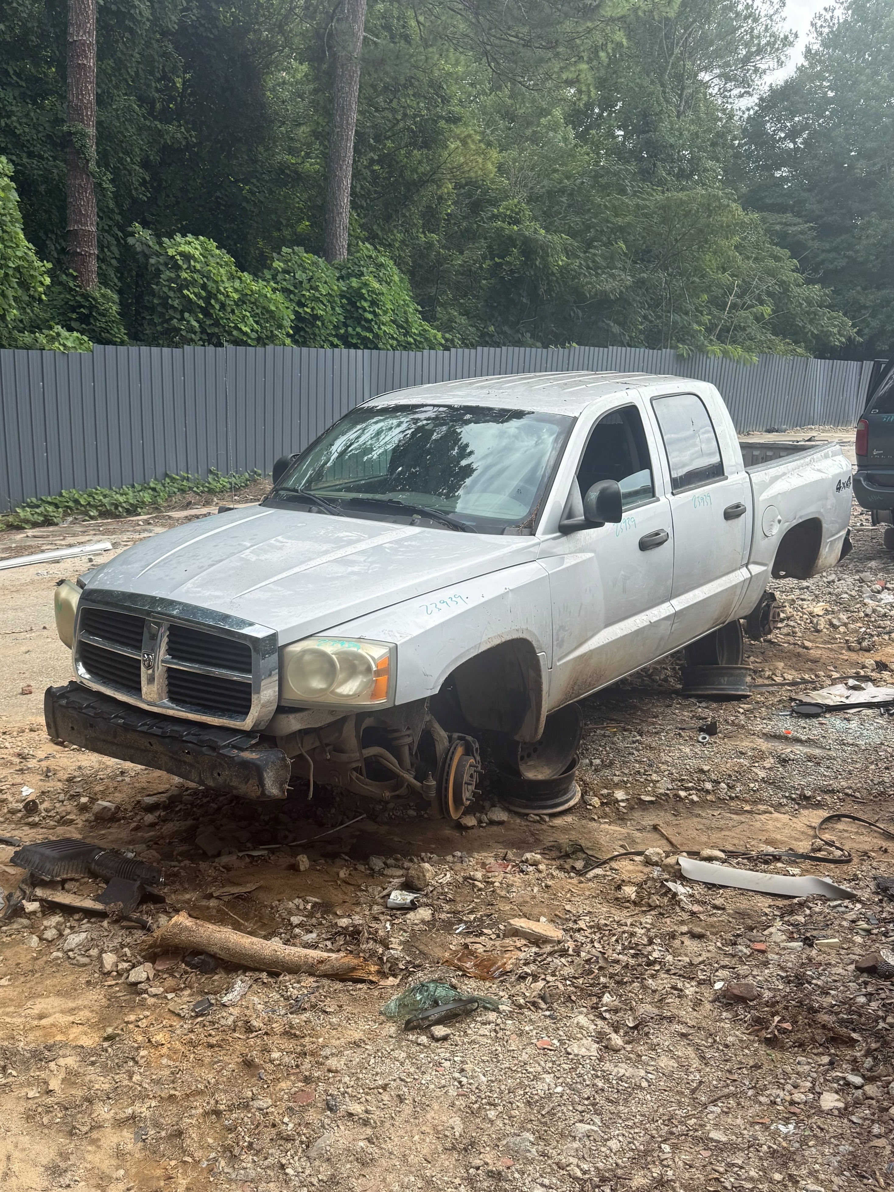 2006 DODGE Dakota