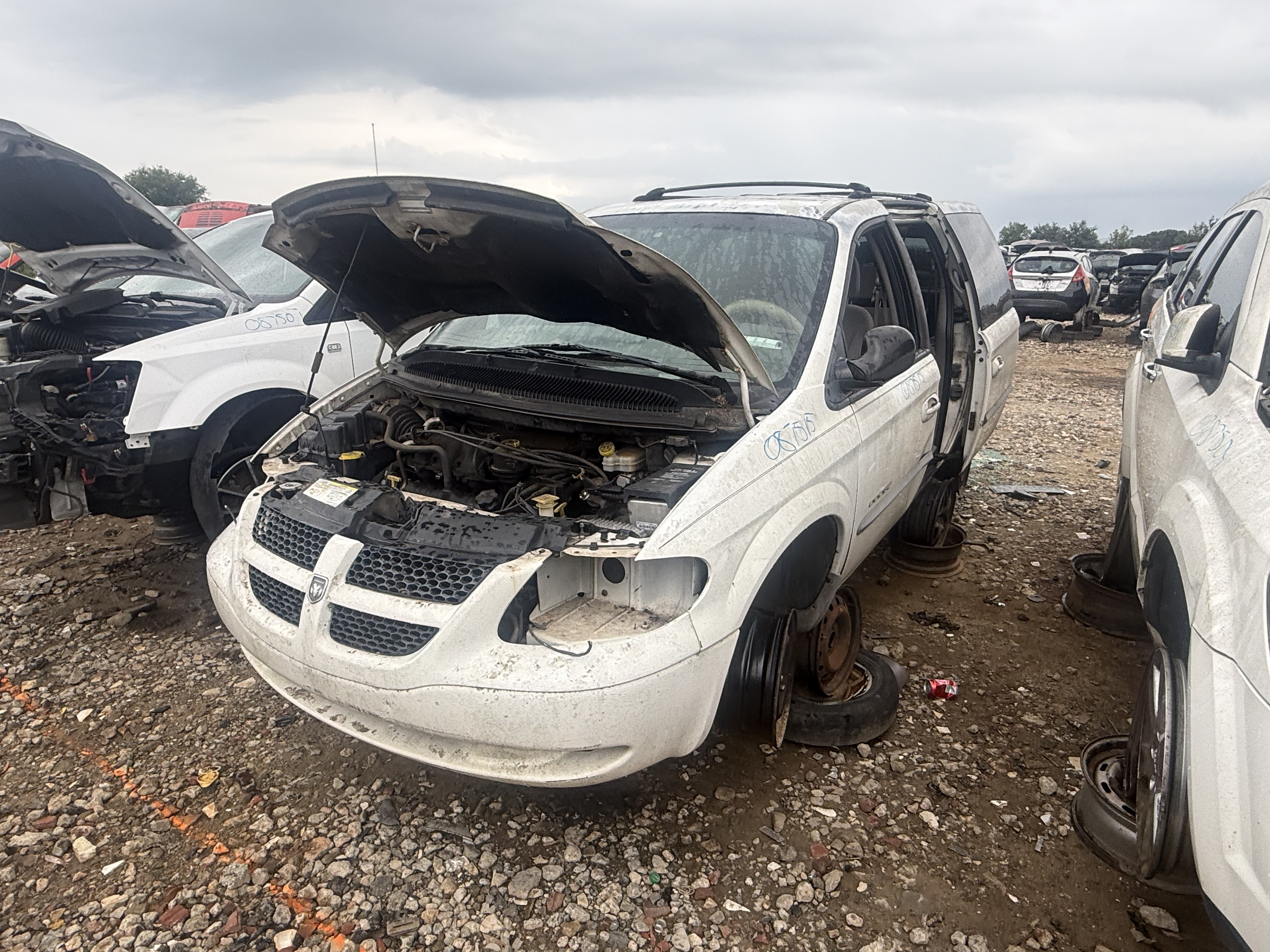2001 DODGE Caravan/Grand Caravan