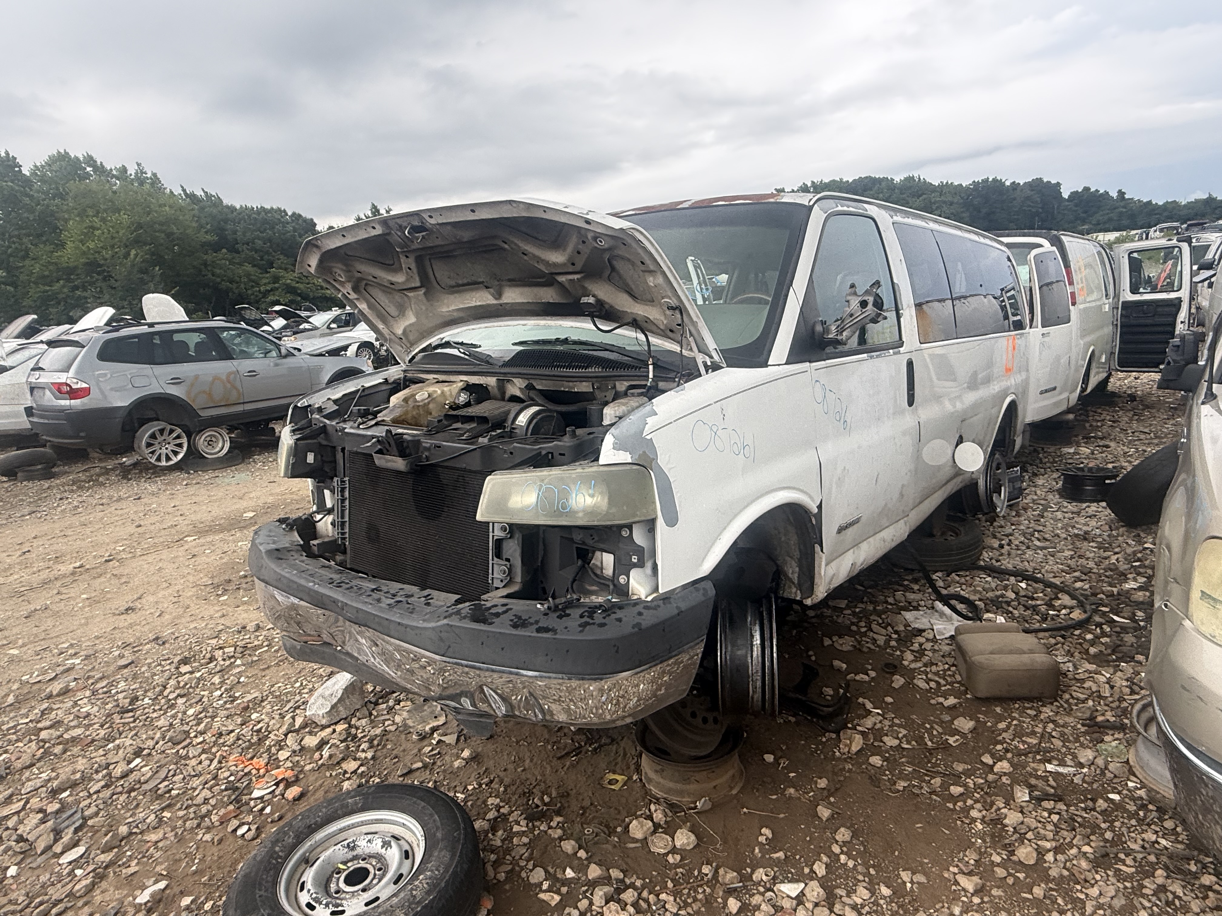 2004 CHEVROLET Express