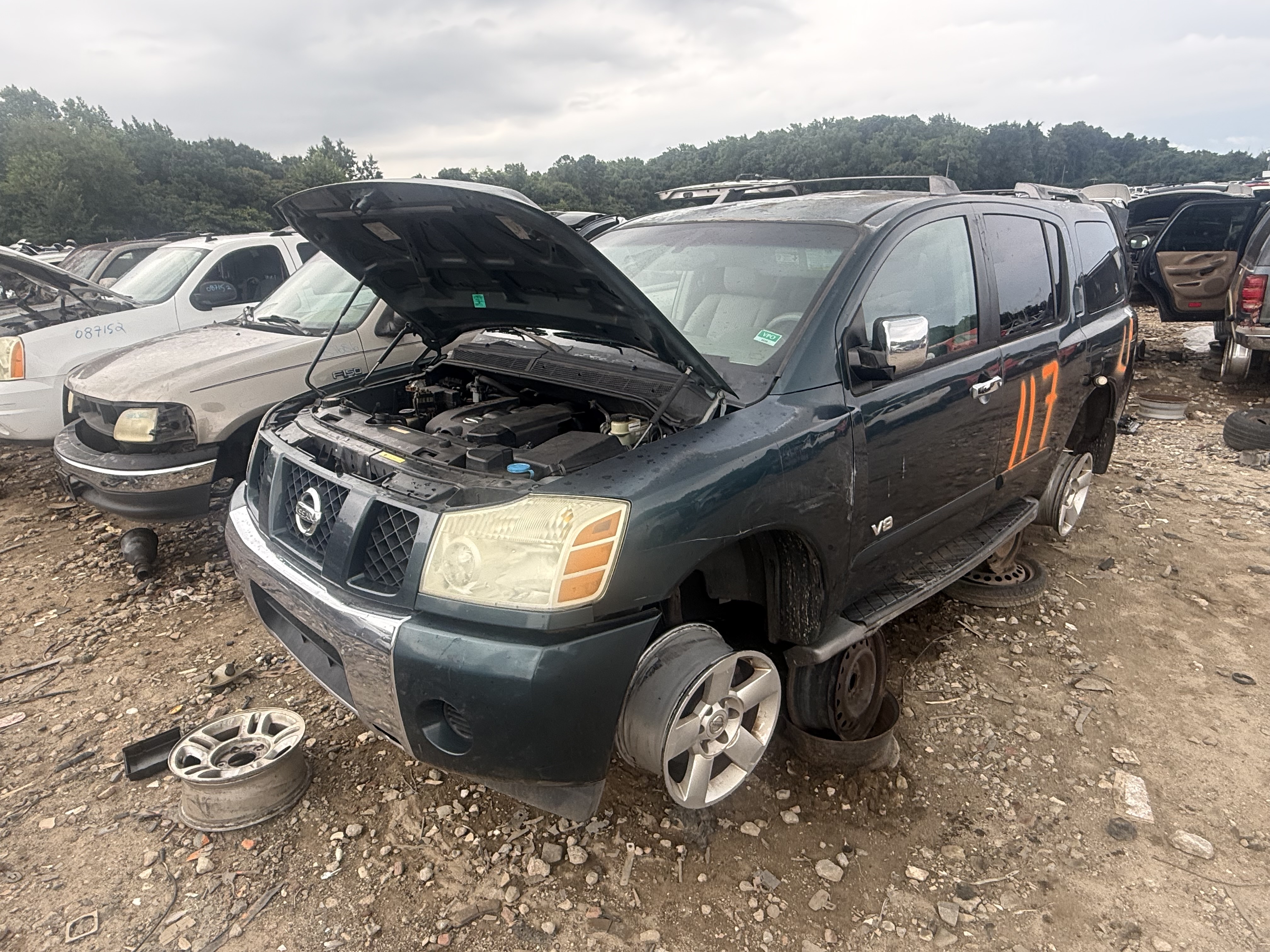 2005 NISSAN Armada