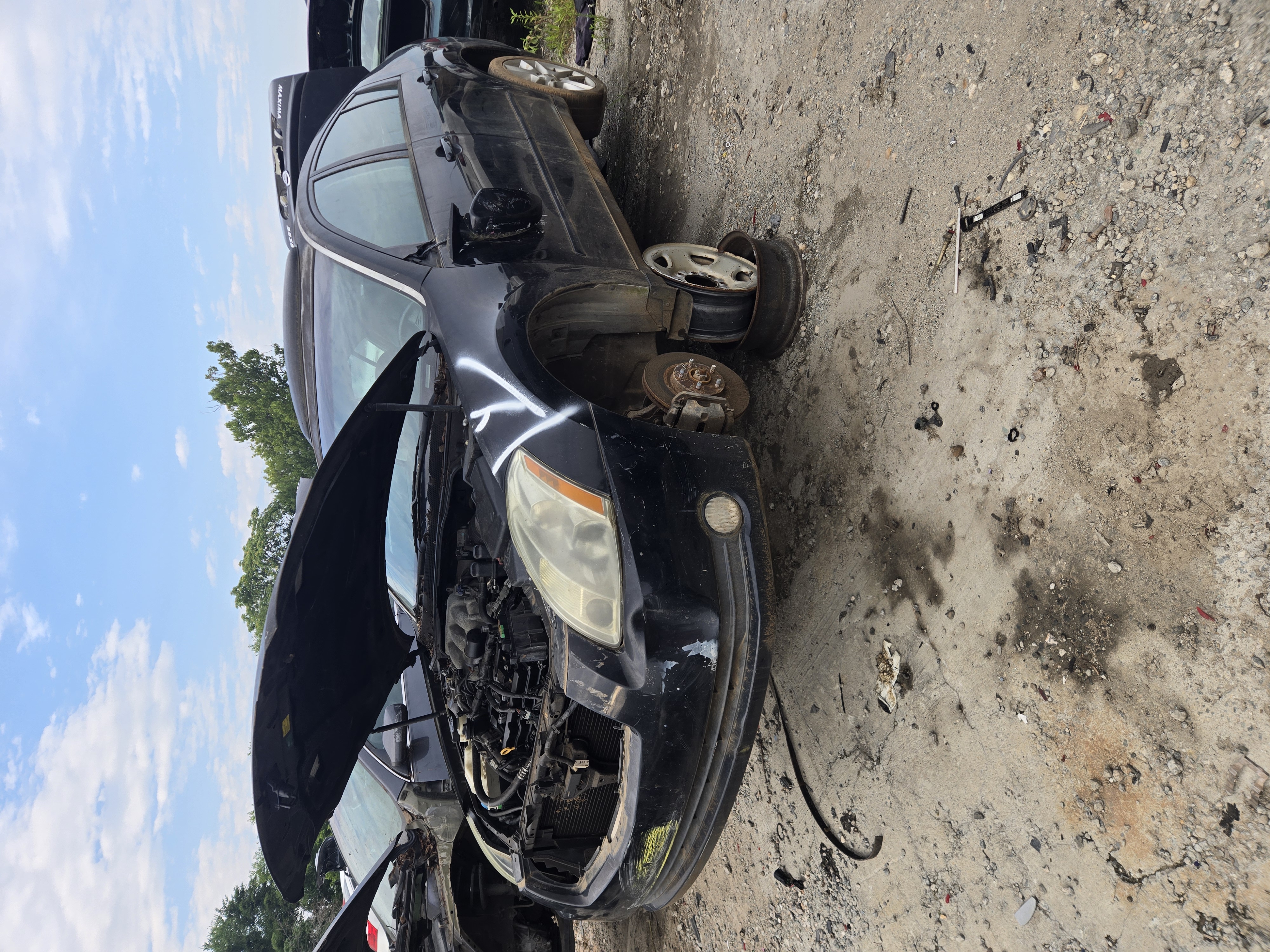 2005 NISSAN Maxima