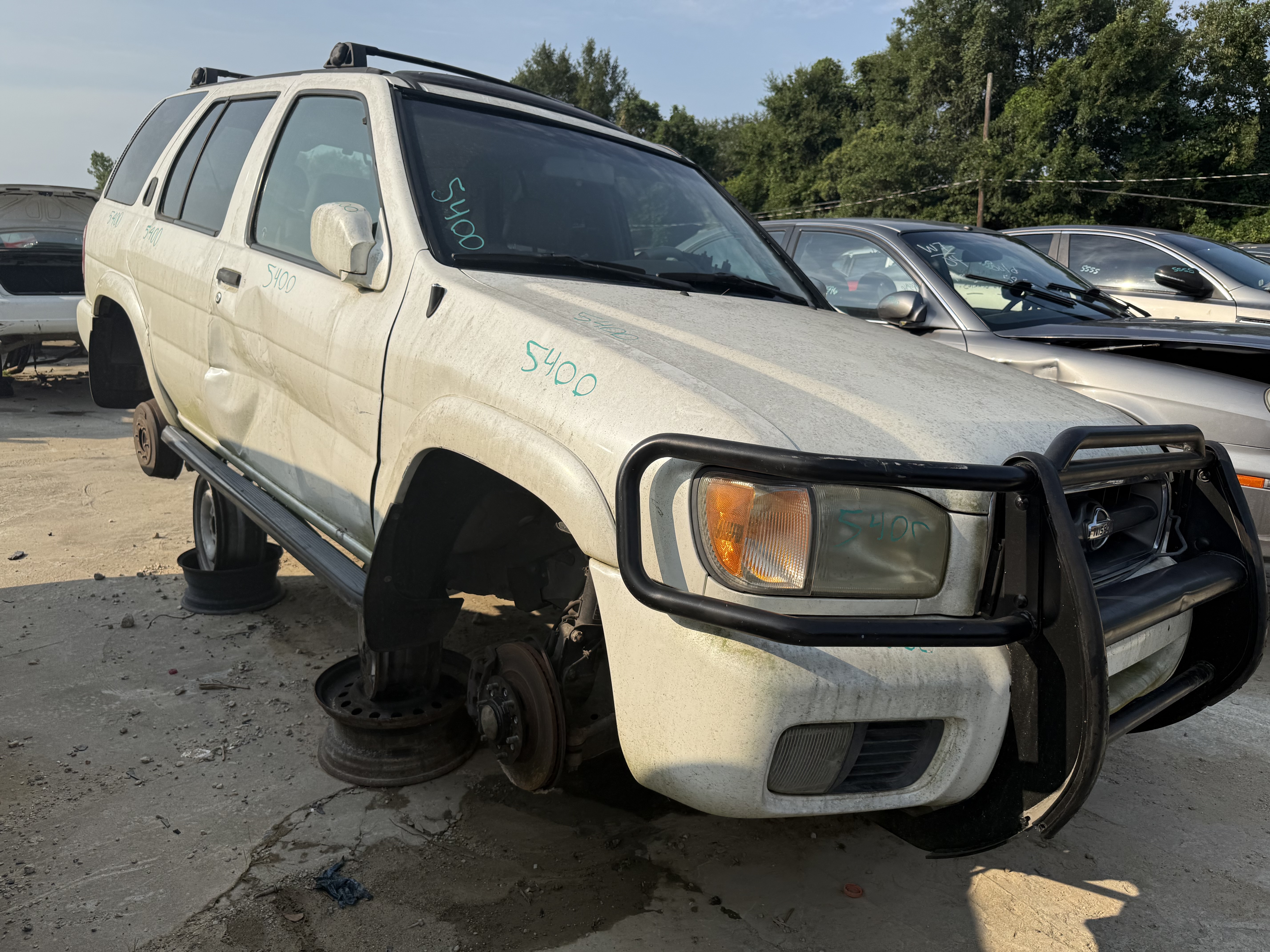 2000 NISSAN Pathfinder