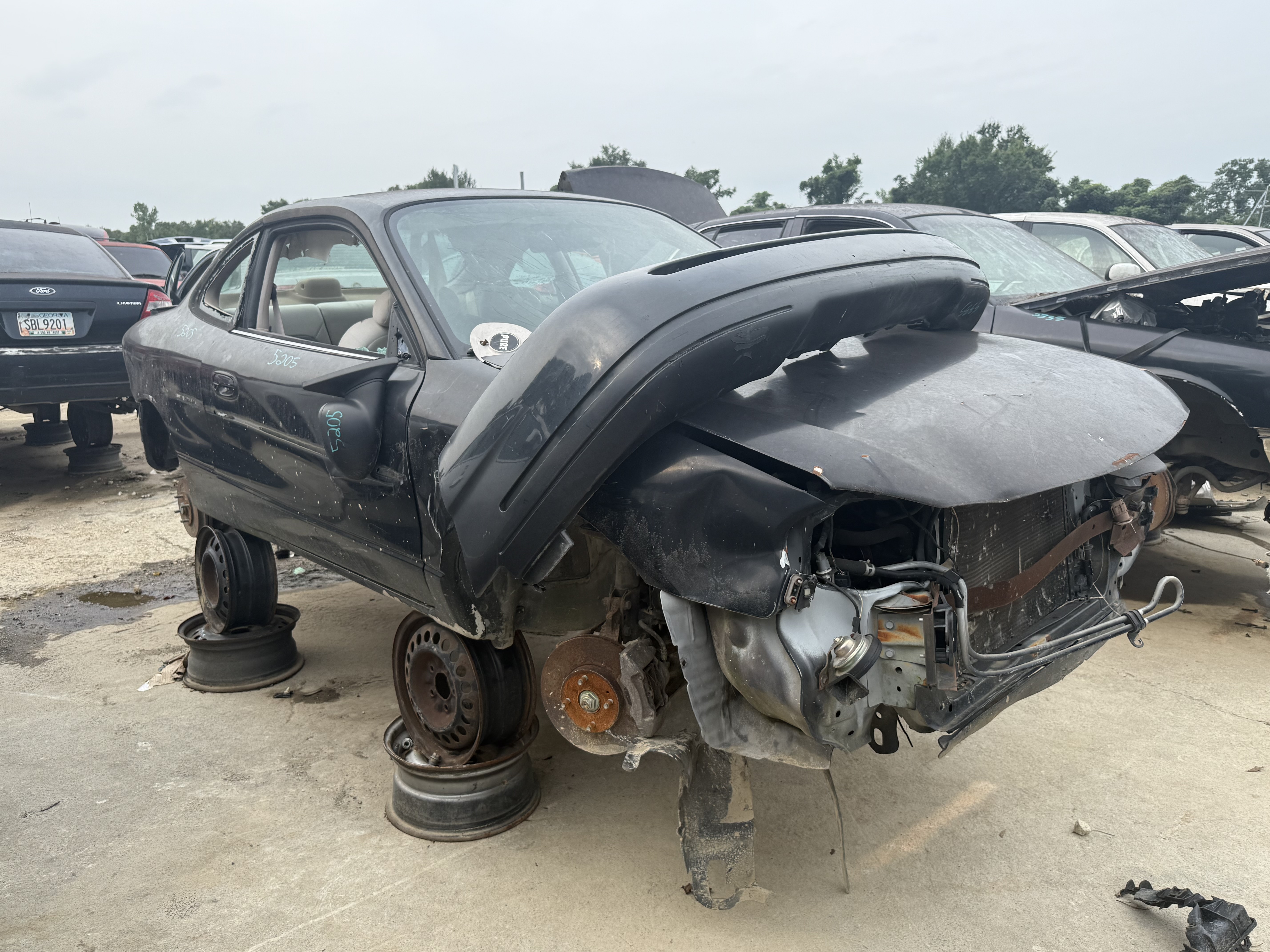 2001 FORD Zx2