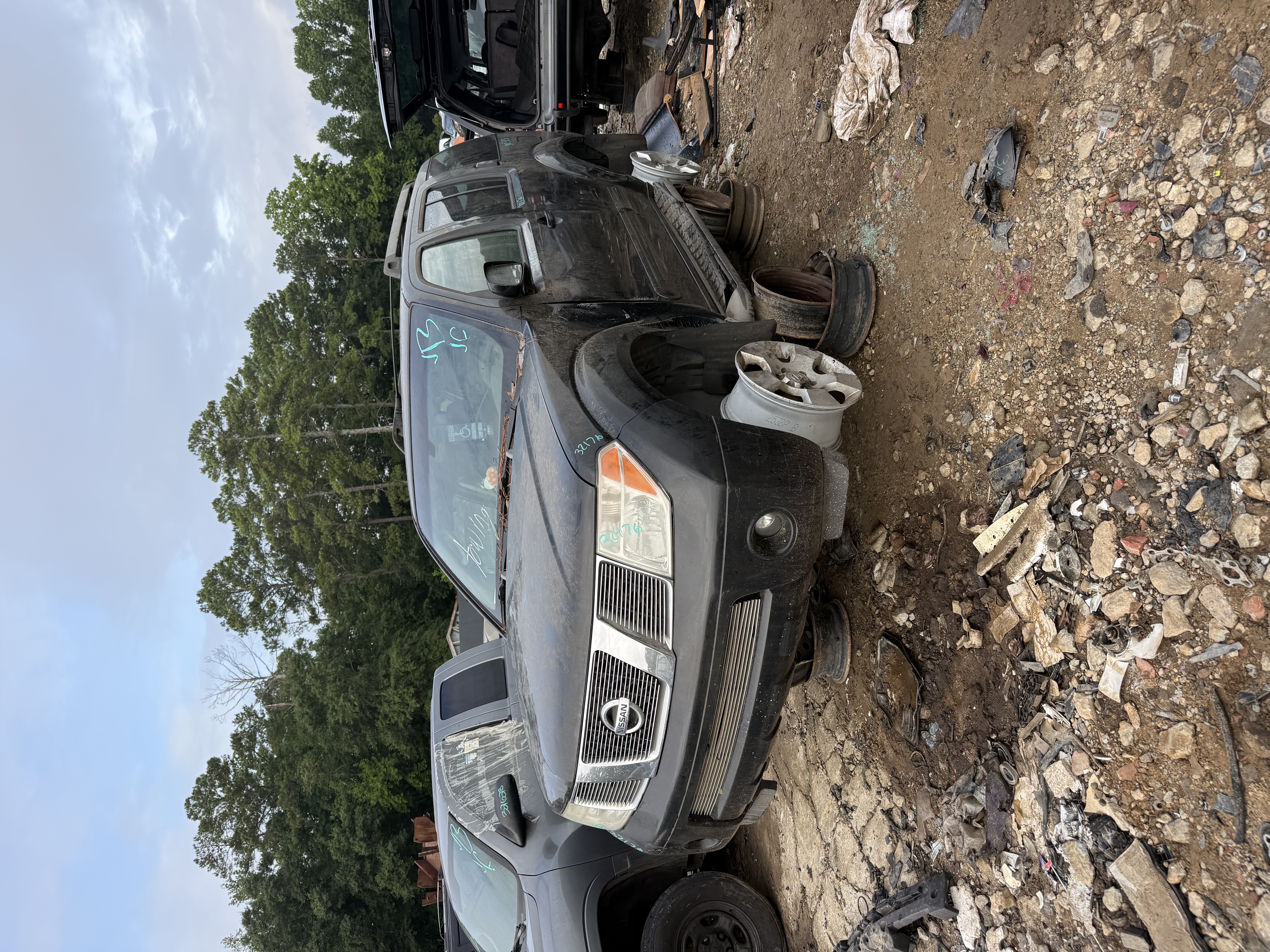 2005 NISSAN Pathfinder