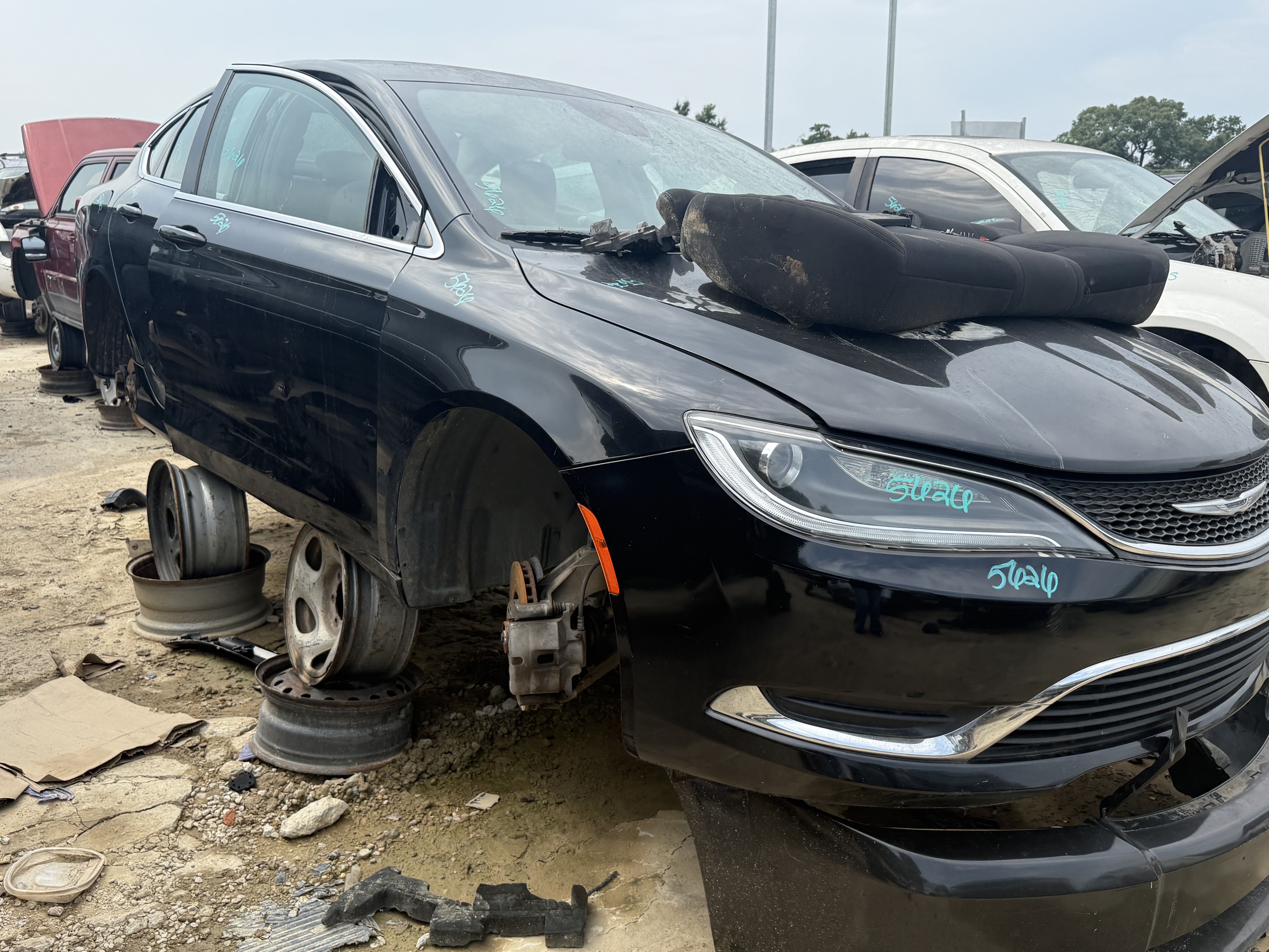 2015 CHRYSLER 200