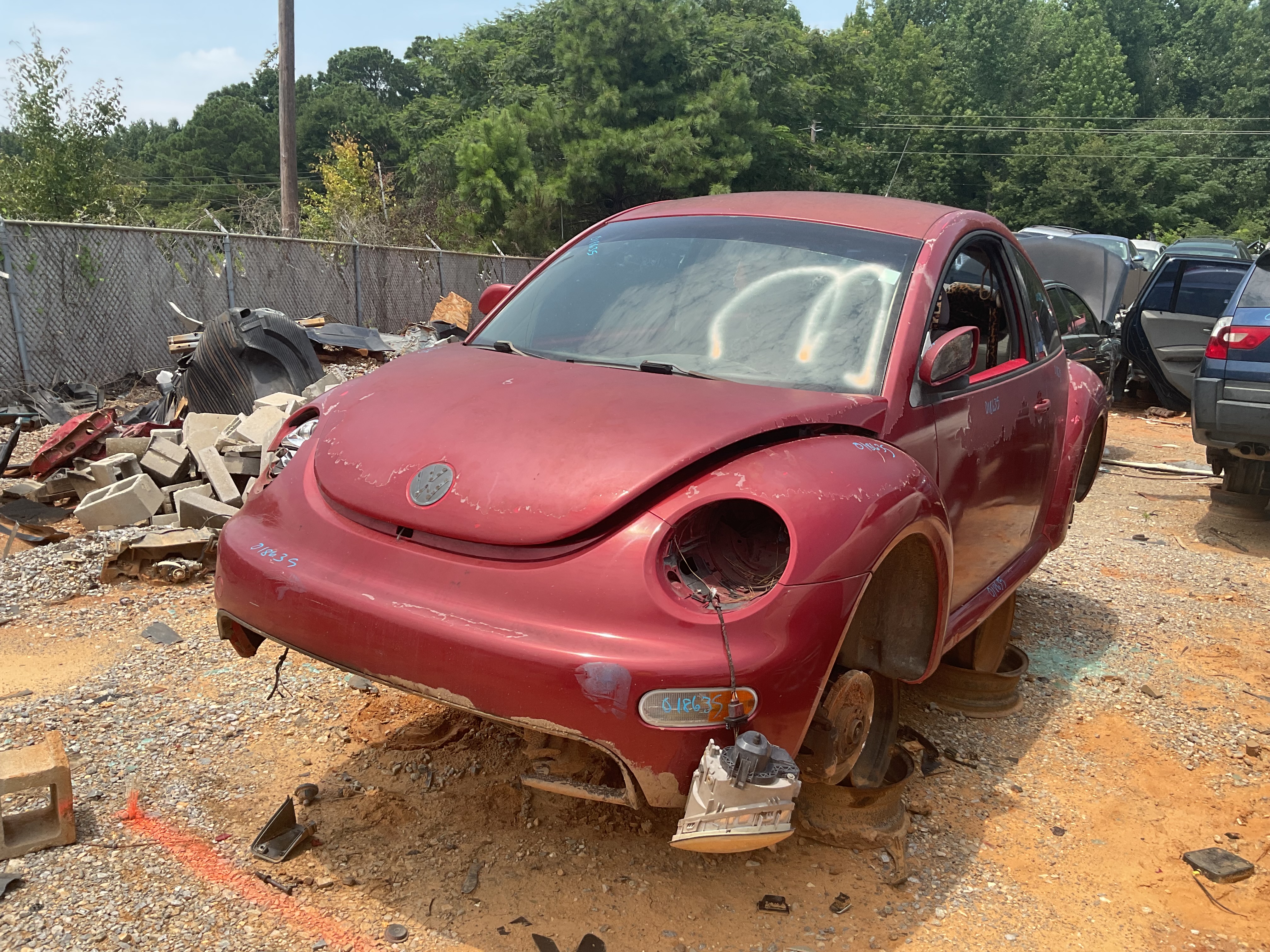 1998 VOLKSWAGEN Beetle