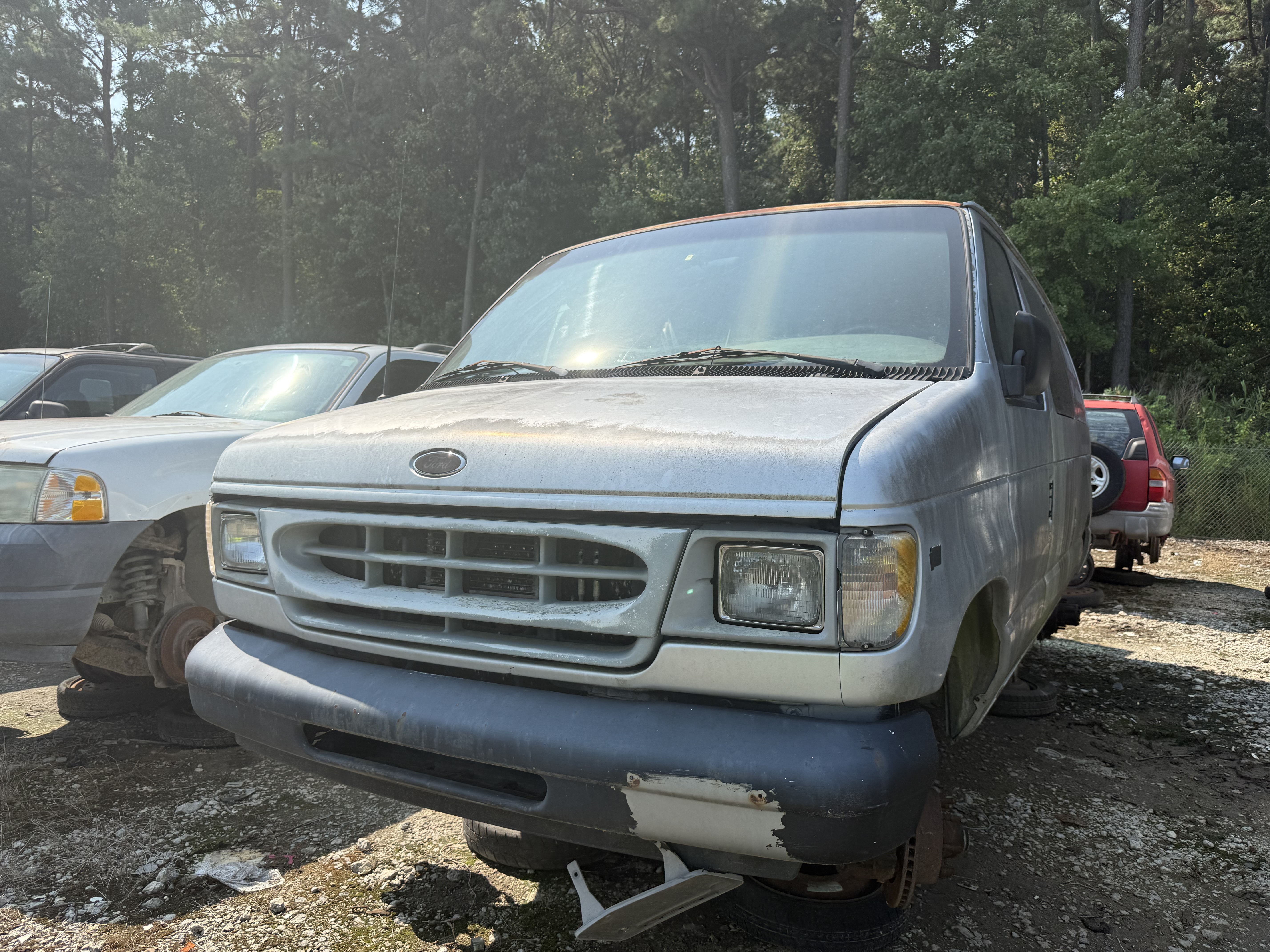 2000 FORD E-350