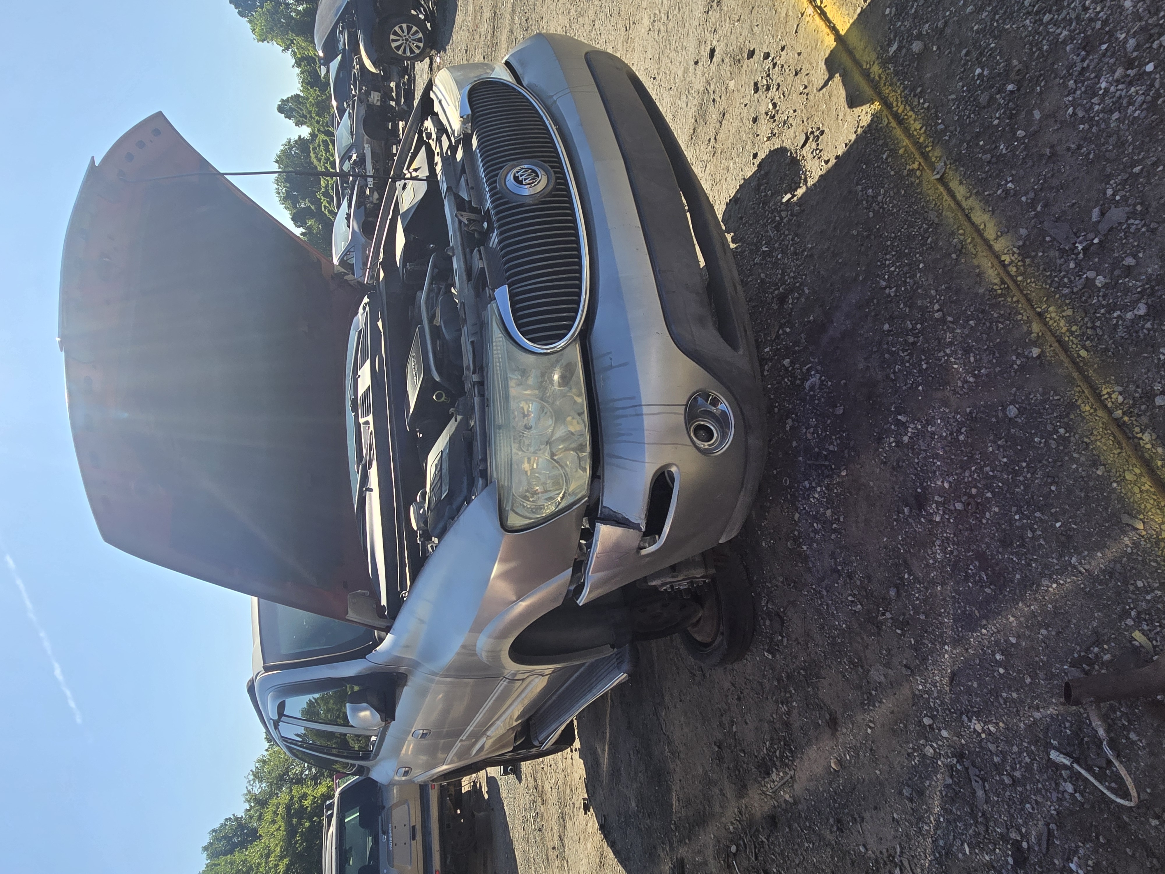 2005 BUICK Rainier