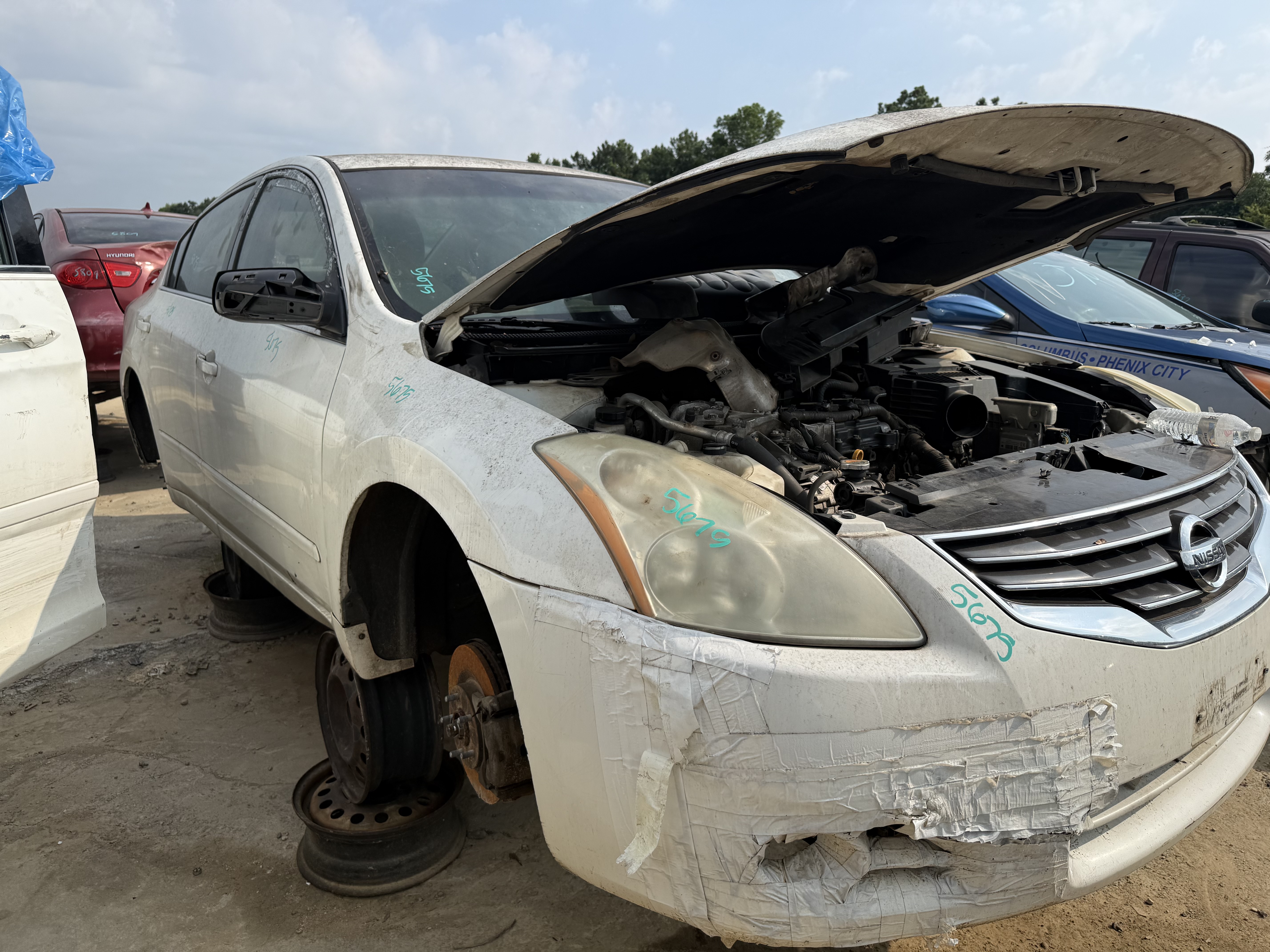 2012 NISSAN Altima