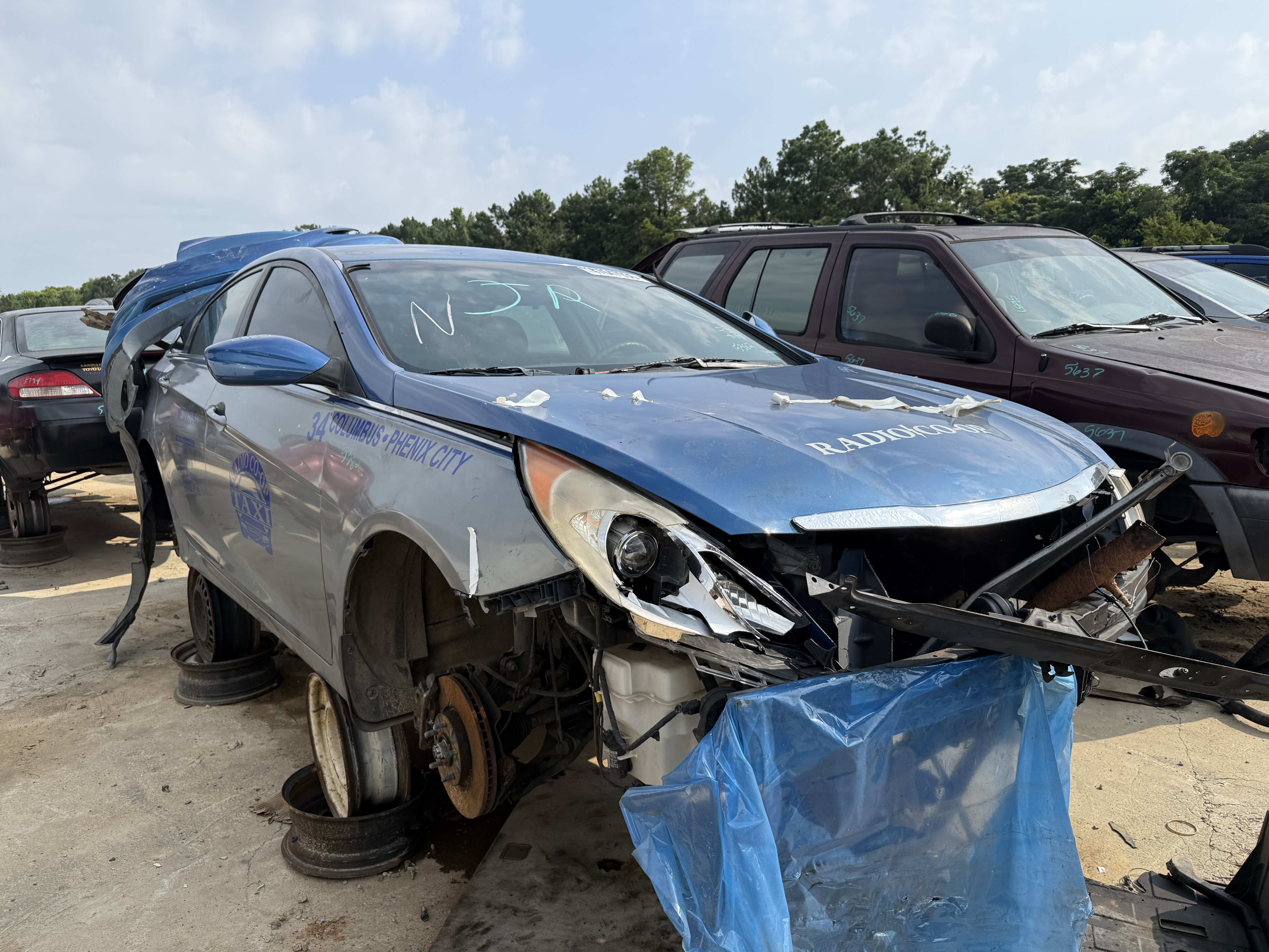 2011 HYUNDAI Sonata