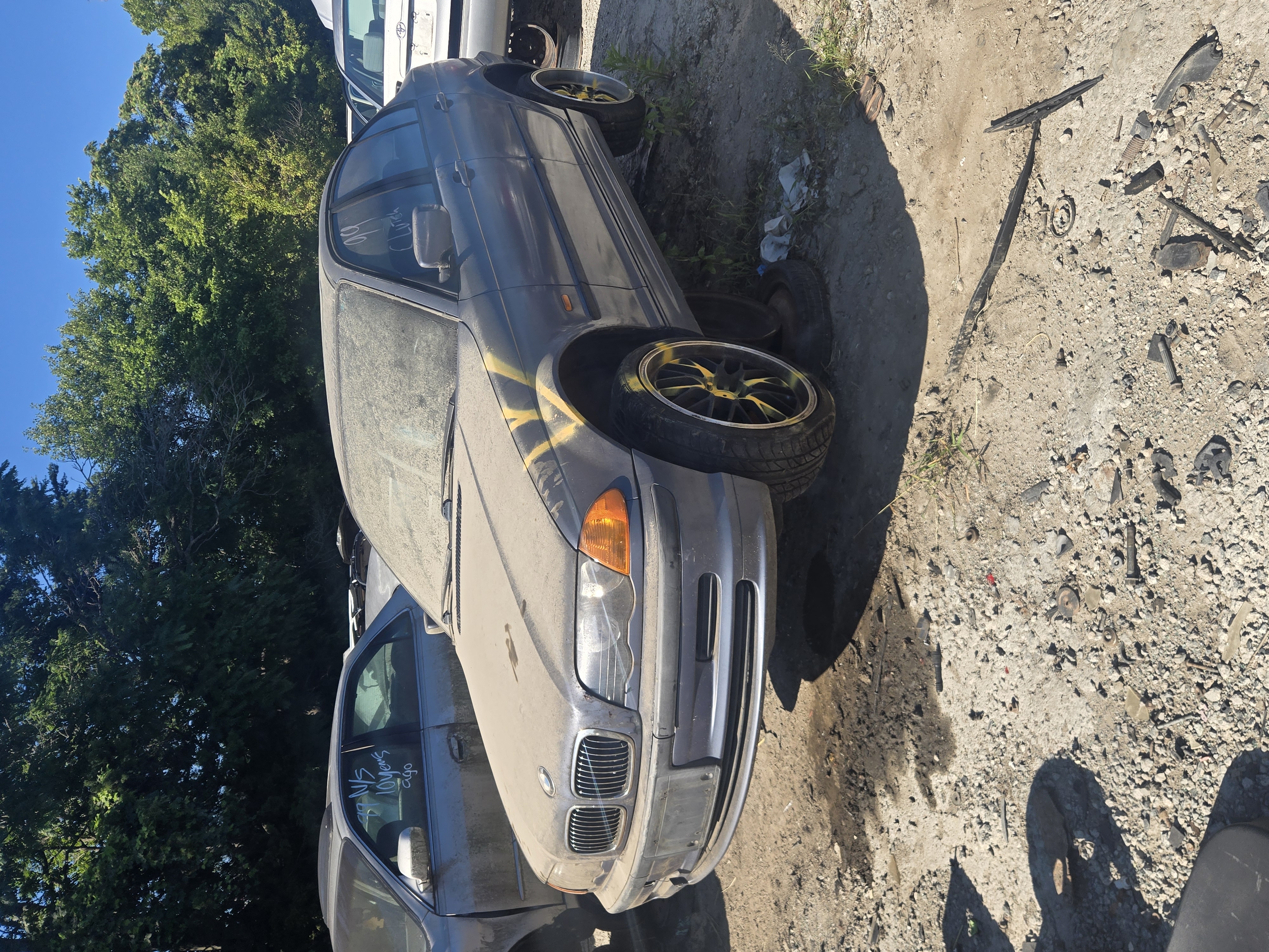 1999 BMW 323i