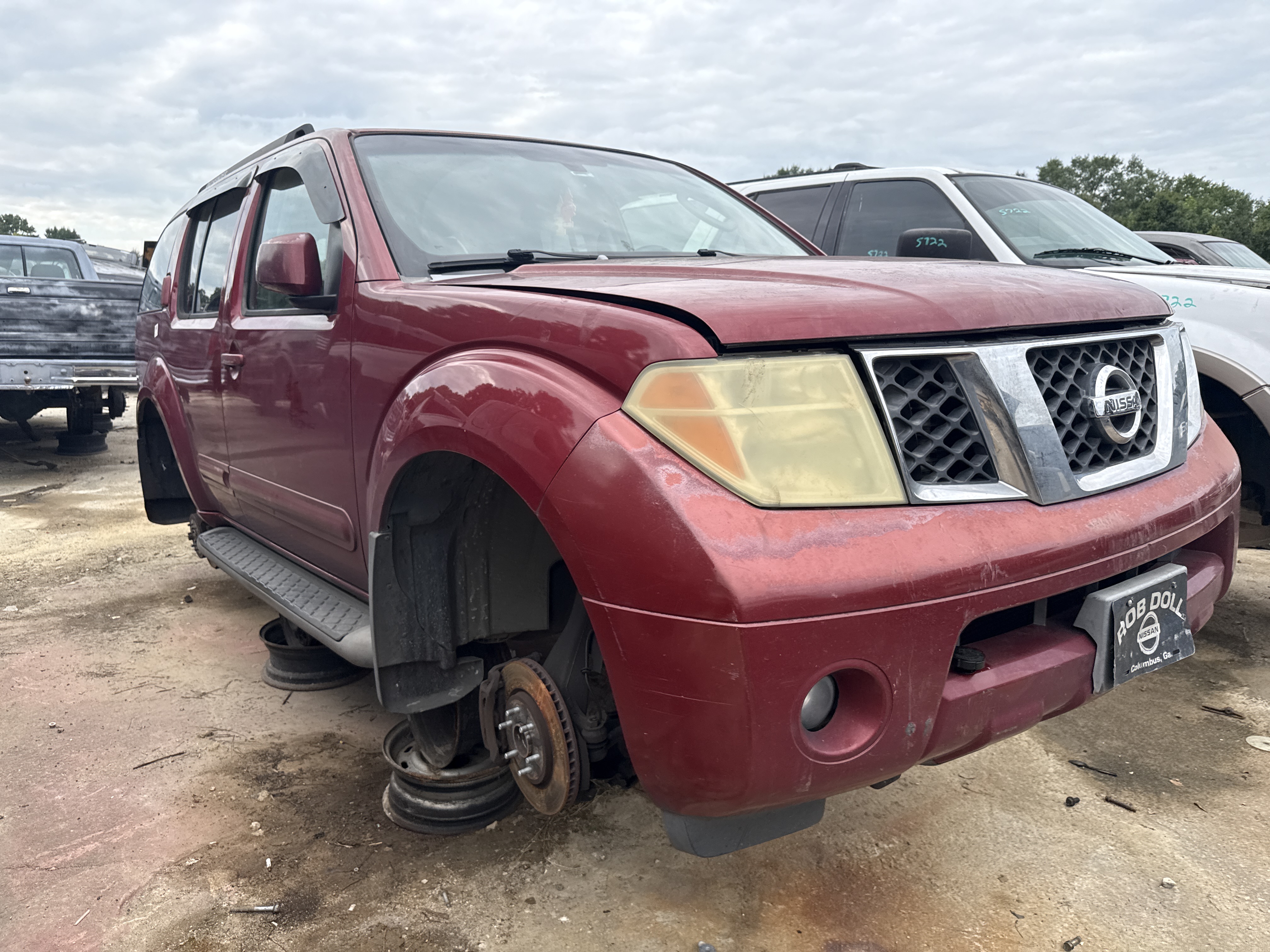 2006 NISSAN Pathfinder
