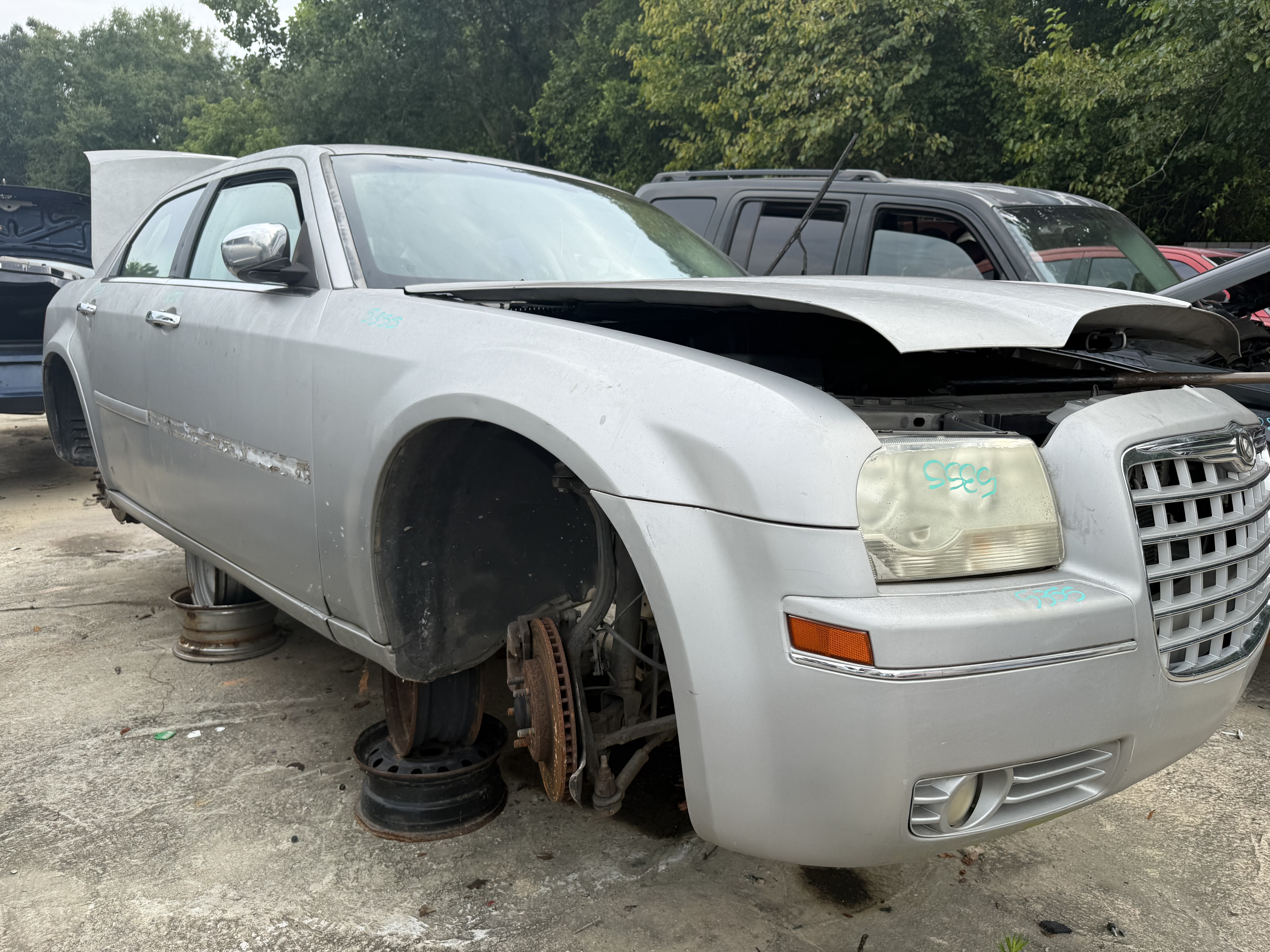 2010 CHRYSLER 300