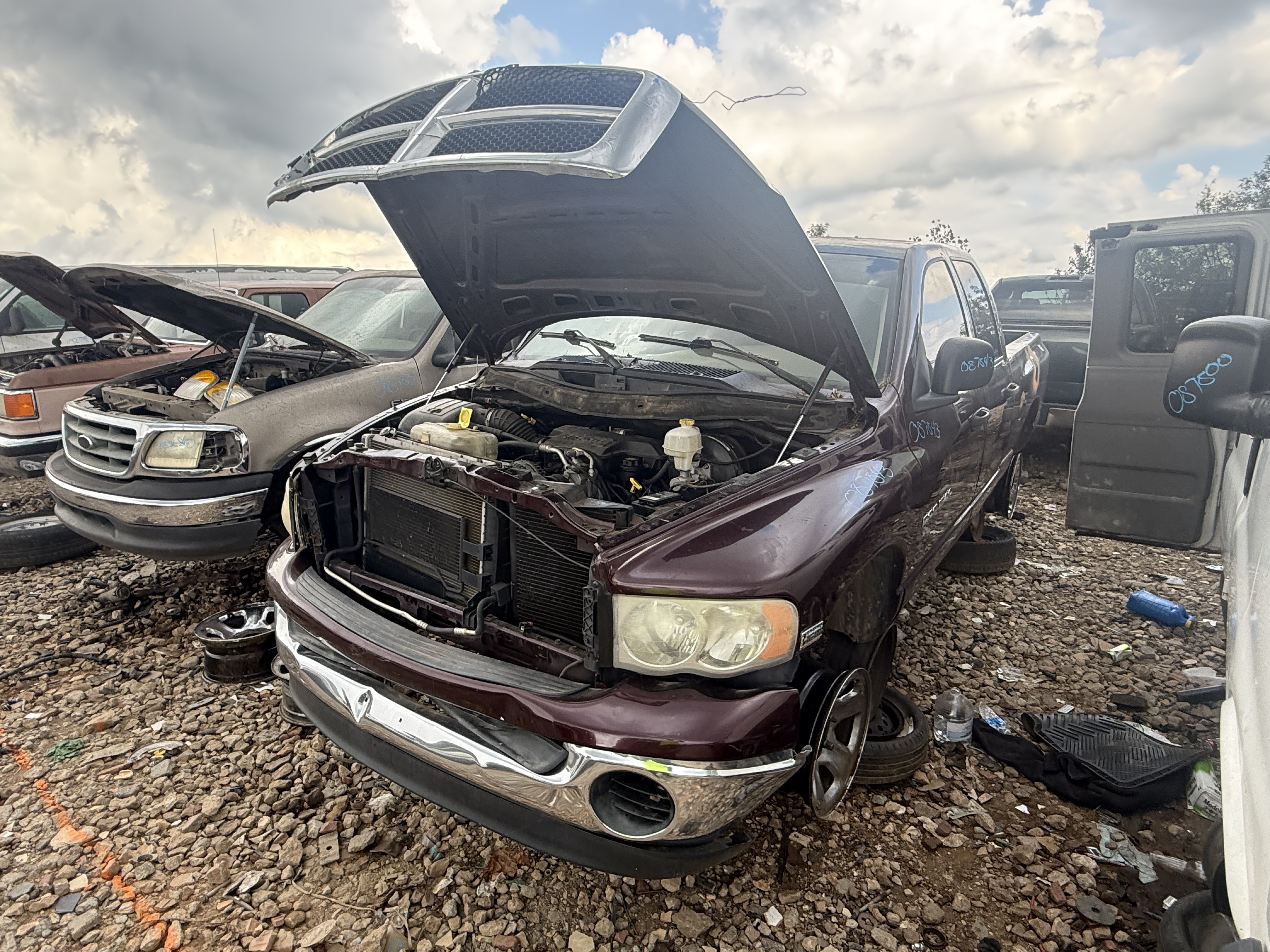 2004 DODGE Ram