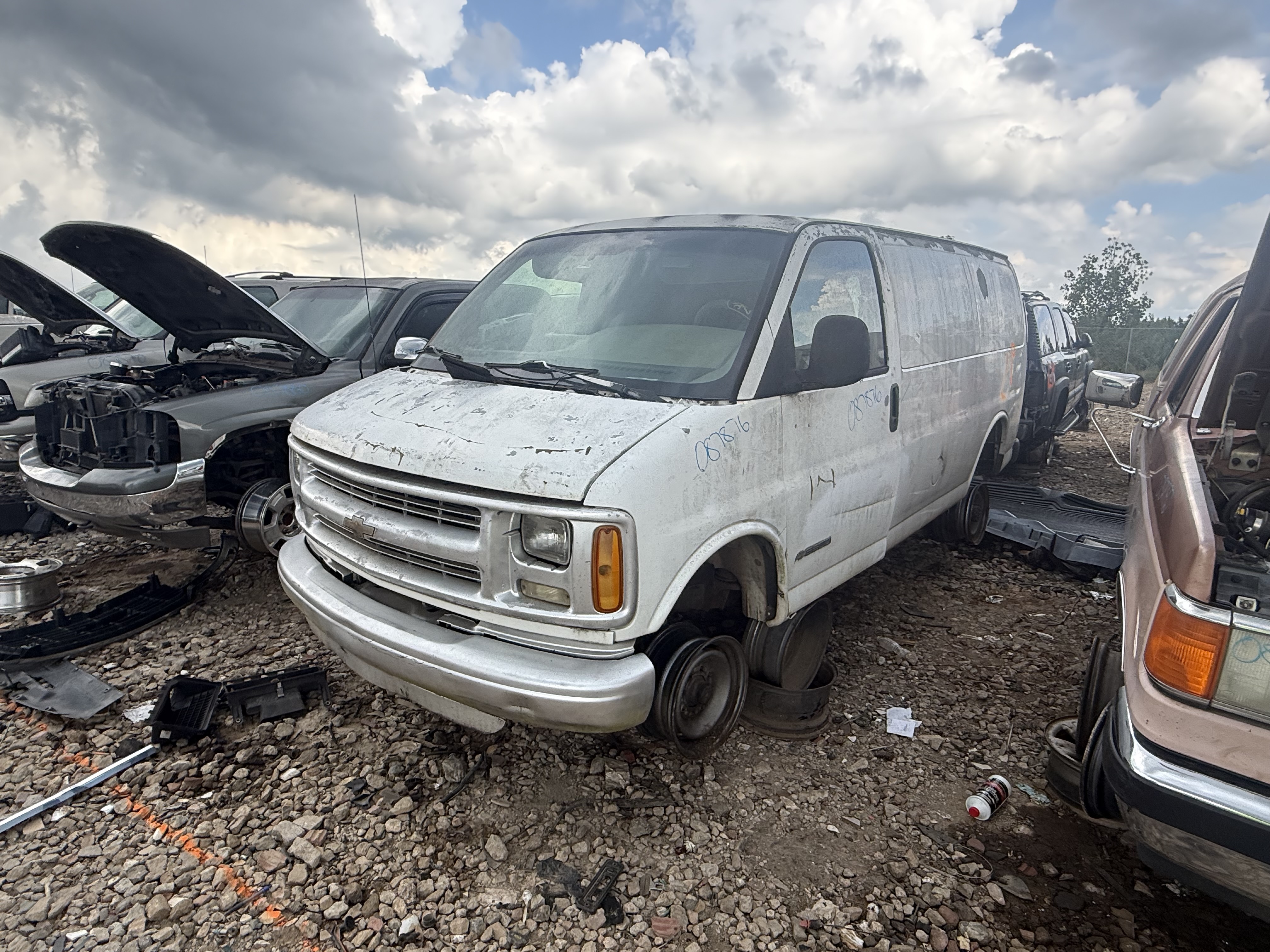 2000 CHEVROLET Express