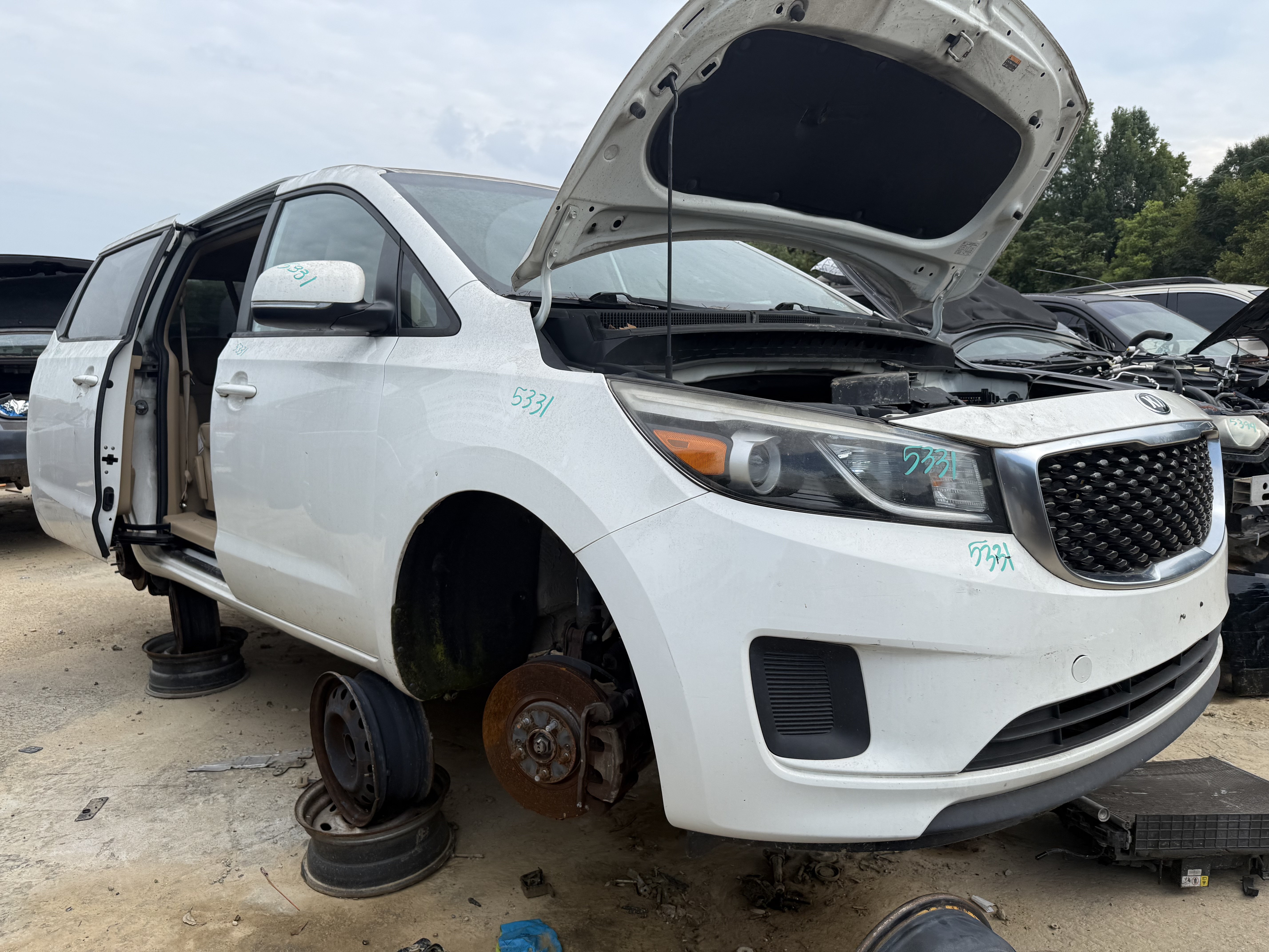 2015 KIA Sedona