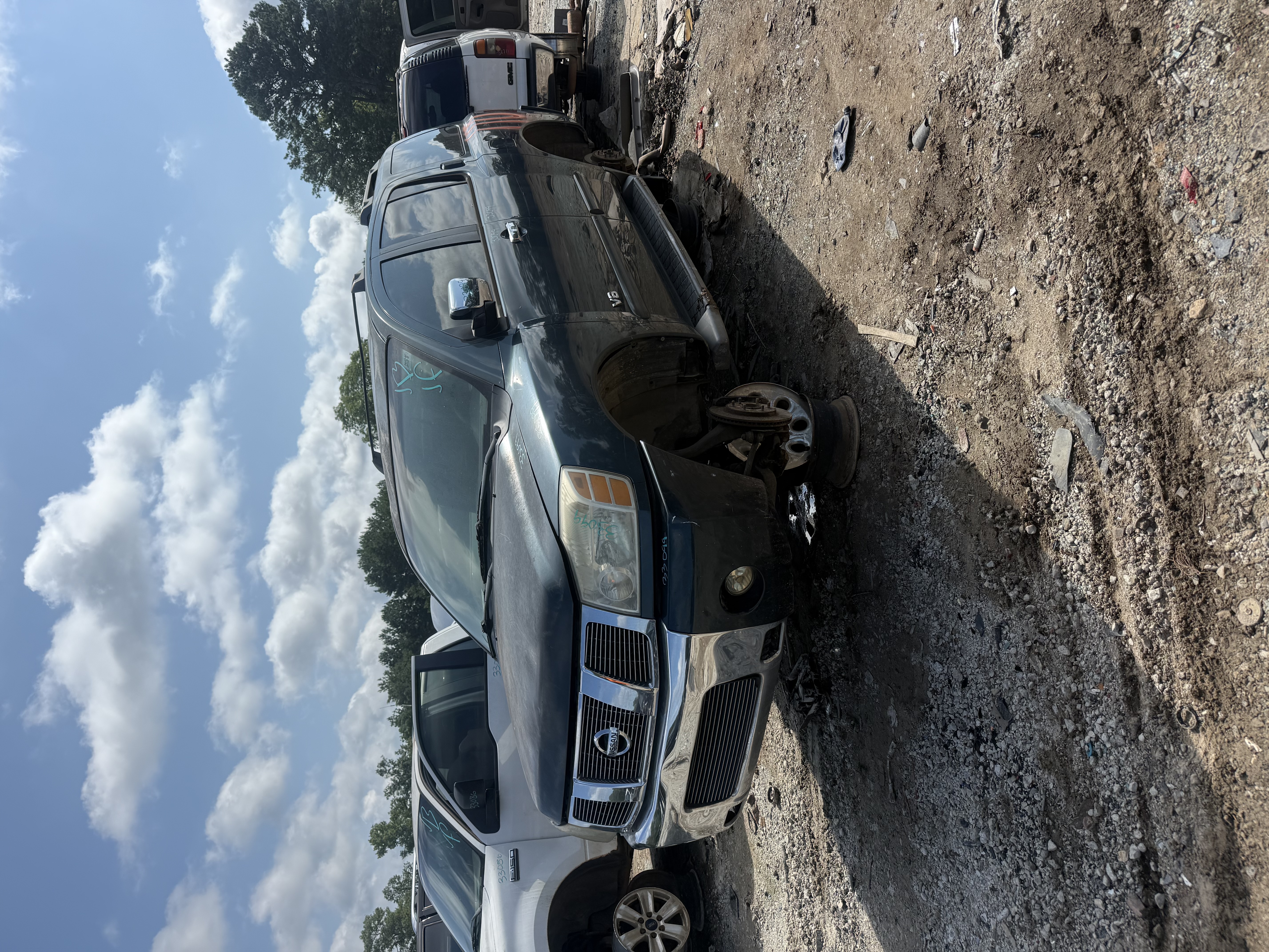 2005 NISSAN Armada
