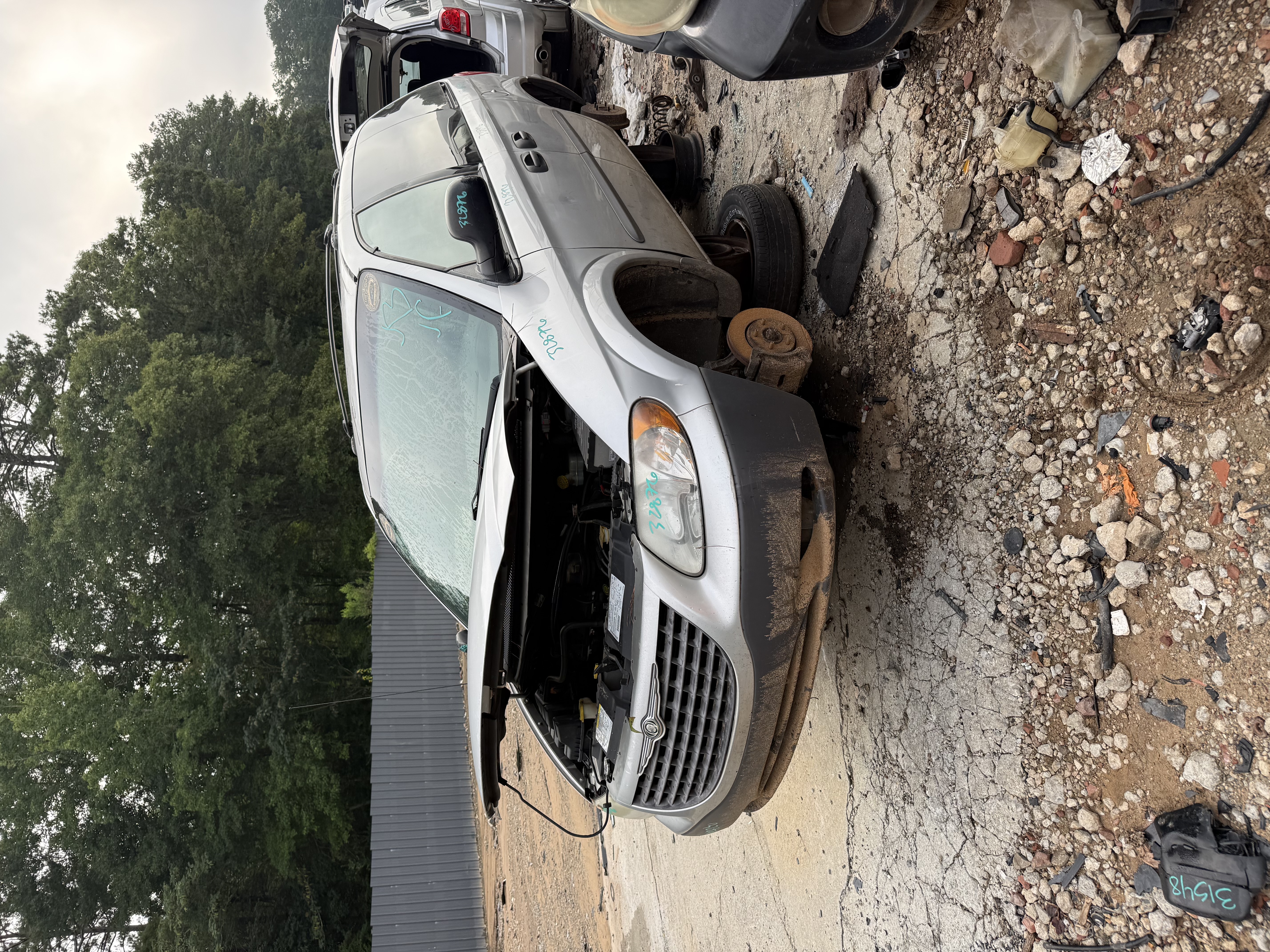 2002 CHRYSLER Voyager