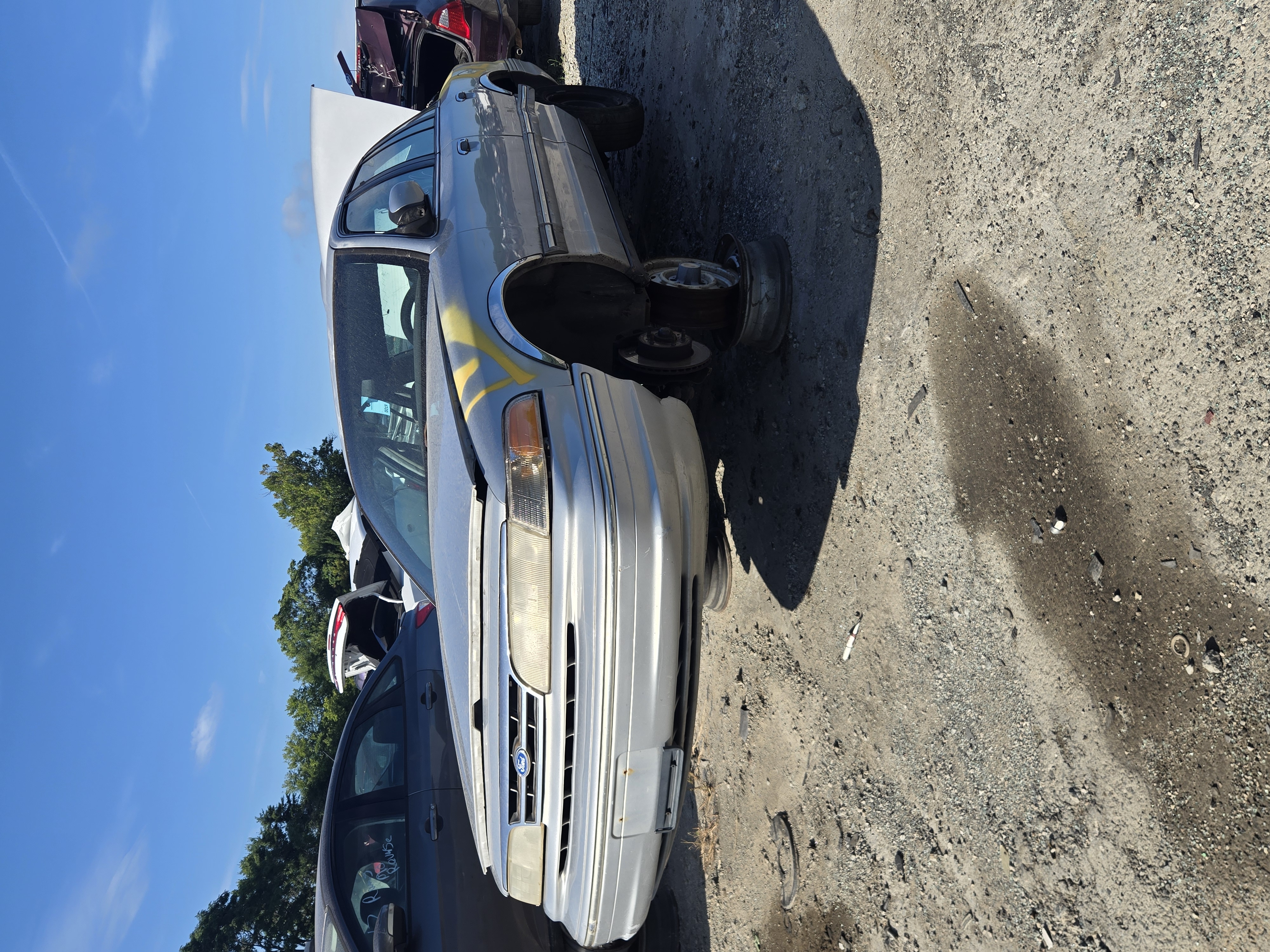 1997 FORD Crown Victoria