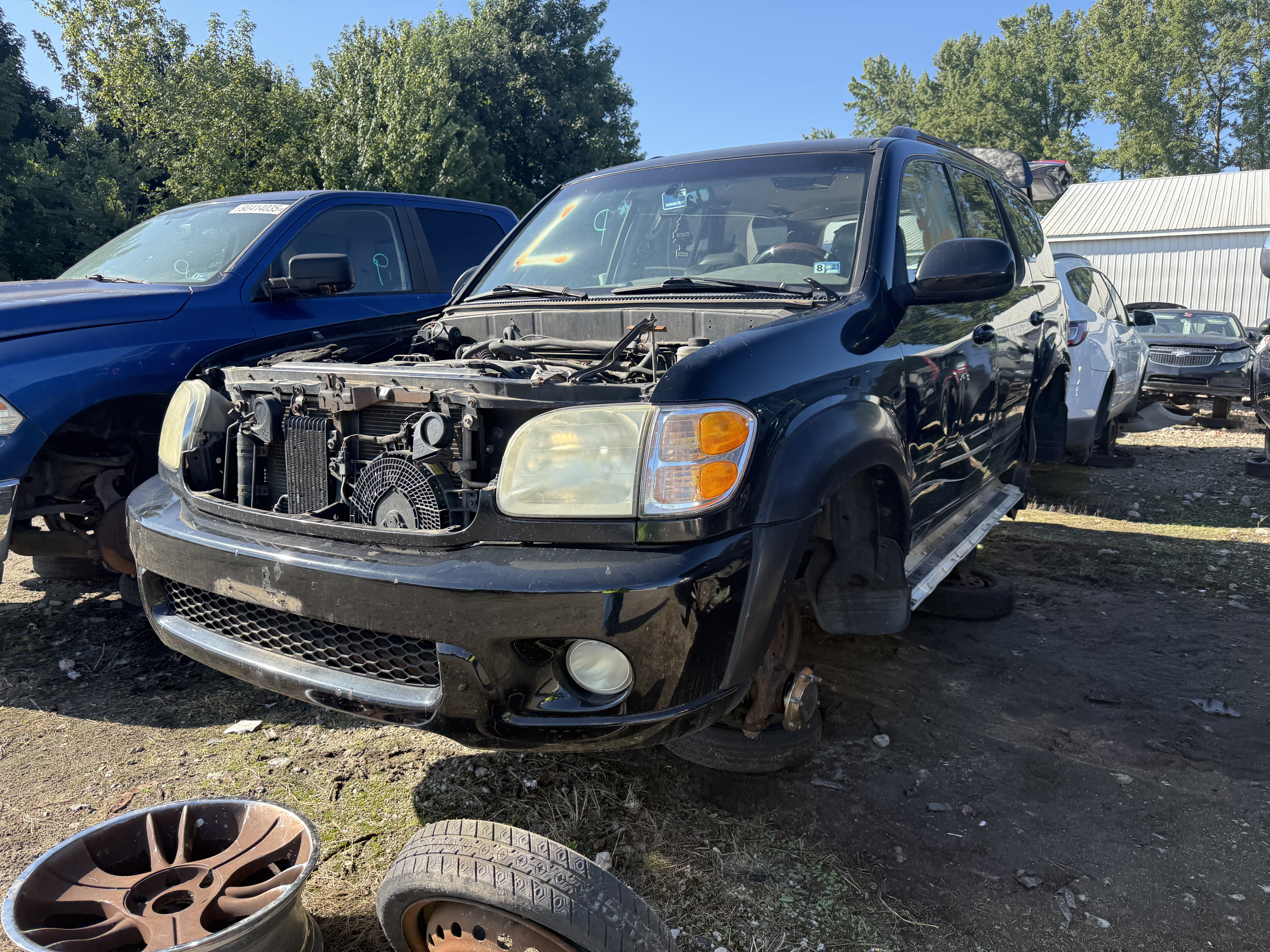 2002 TOYOTA Sequoia