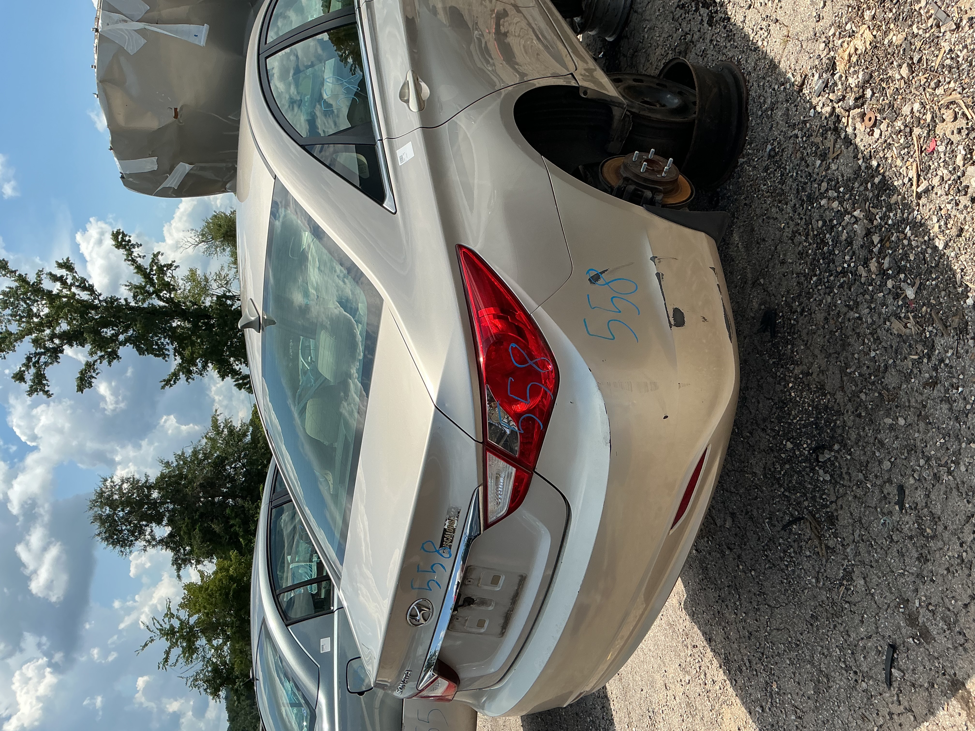 2011 HYUNDAI Sonata