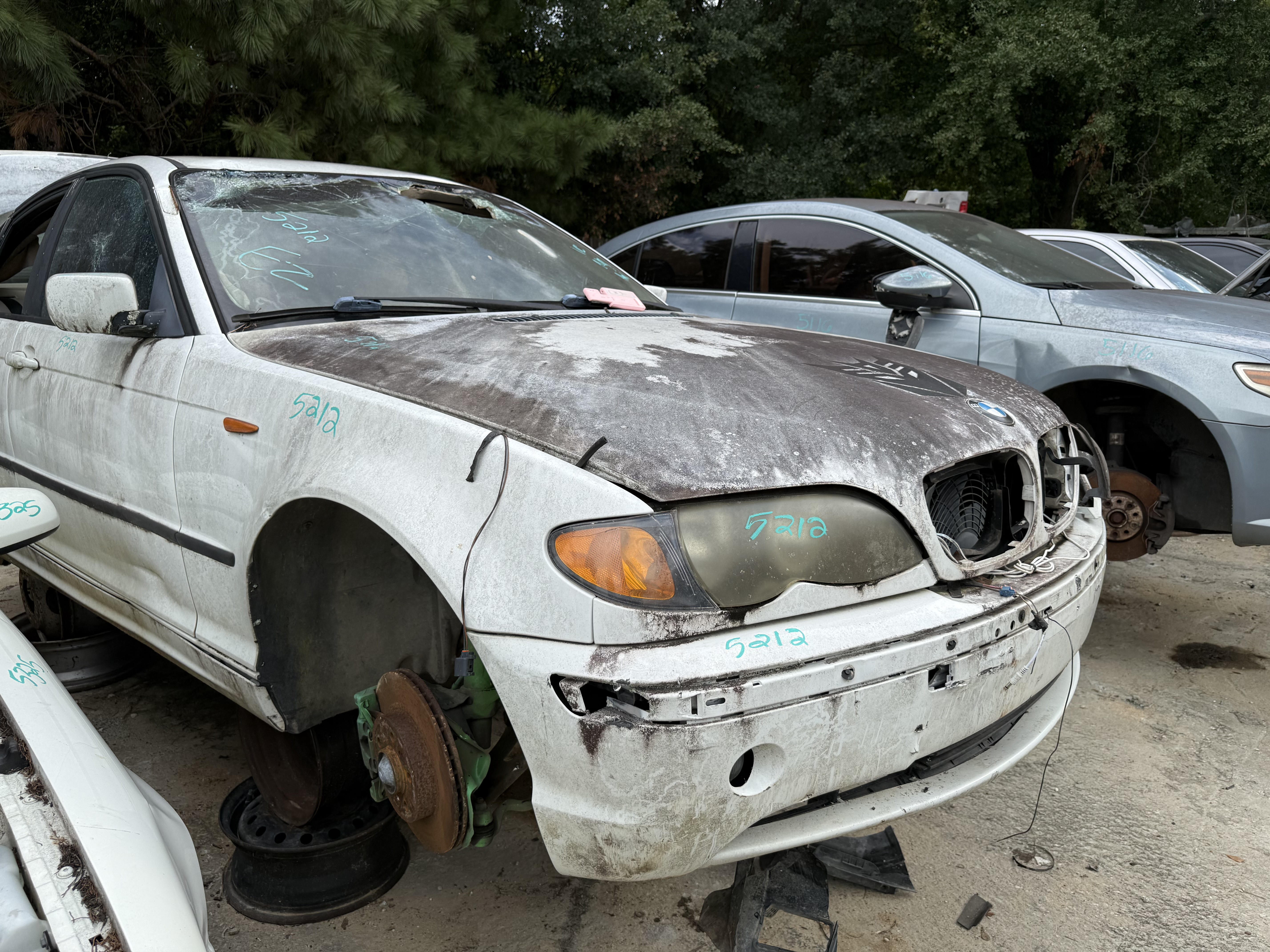 2005 BMW 325i